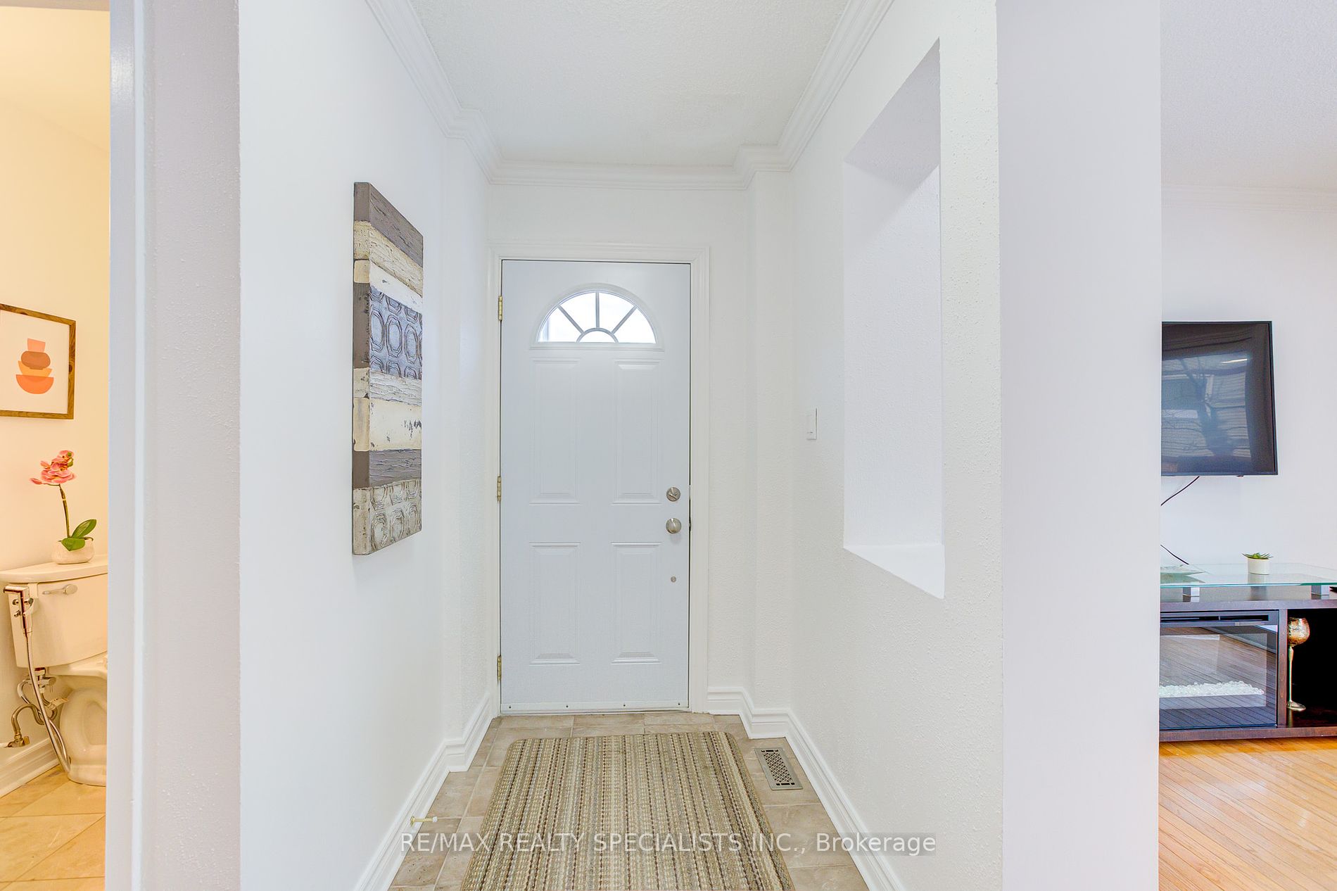 120 Falconer Drive, #5