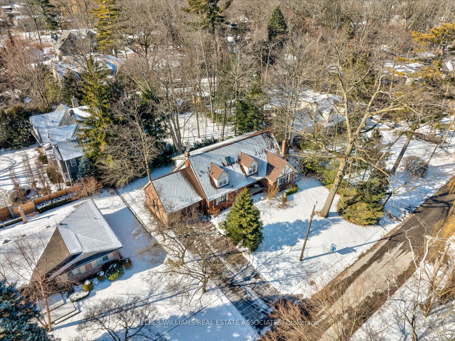 1244 Woodland Ave