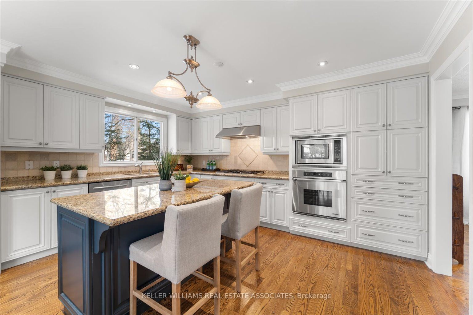 1244 Woodland Ave