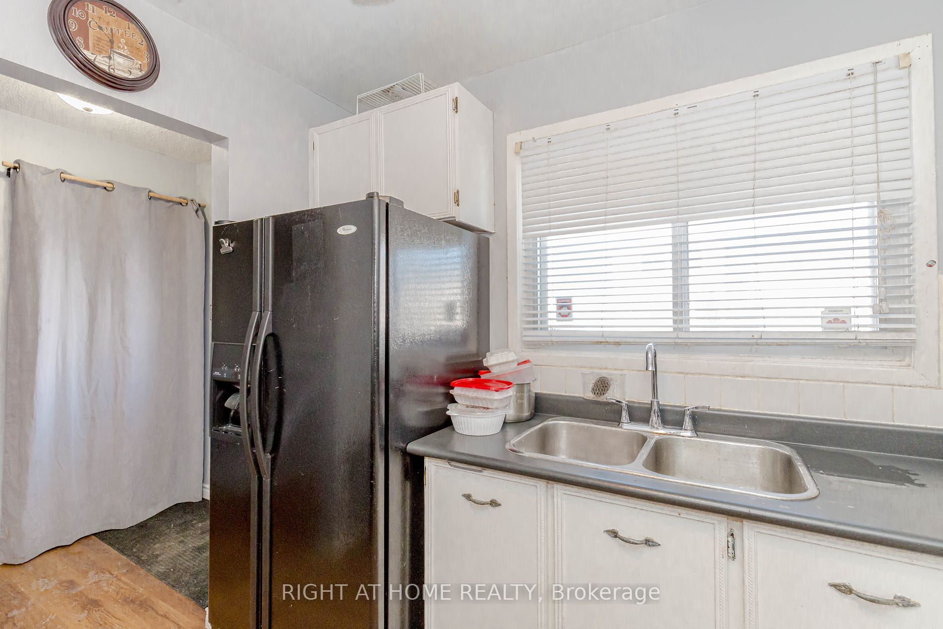 17 Hedley Crt