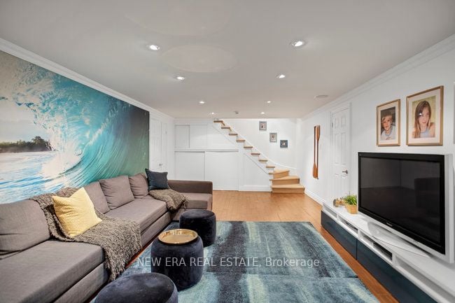 161 Dornie Rd