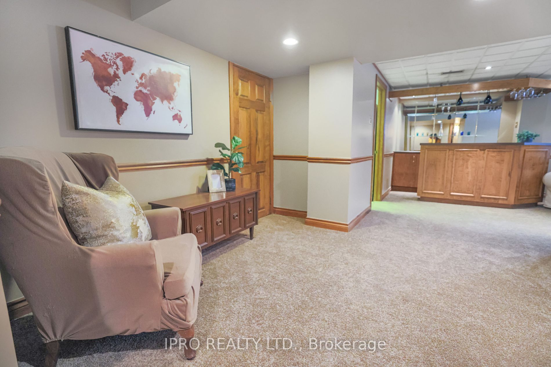 292 Woodward Avenue