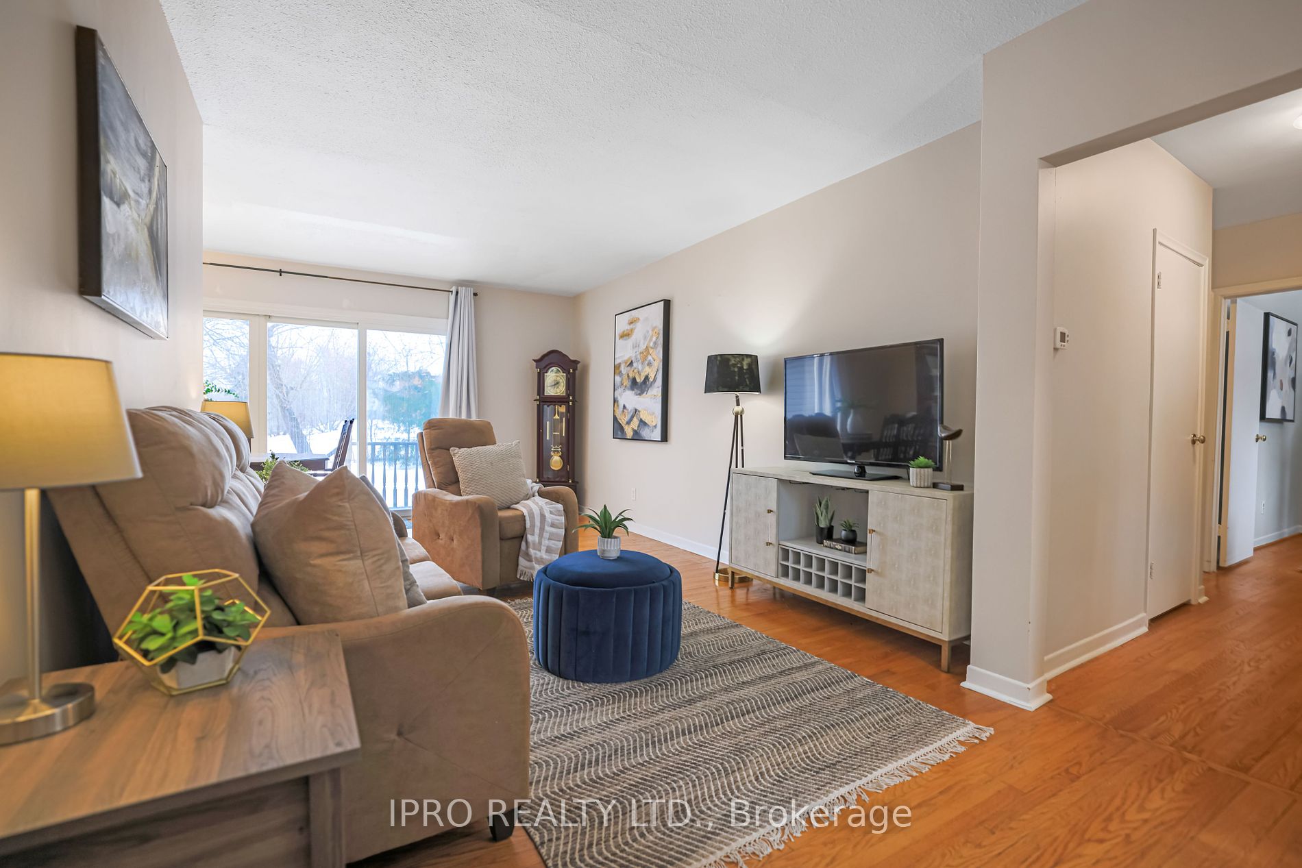 292 Woodward Avenue