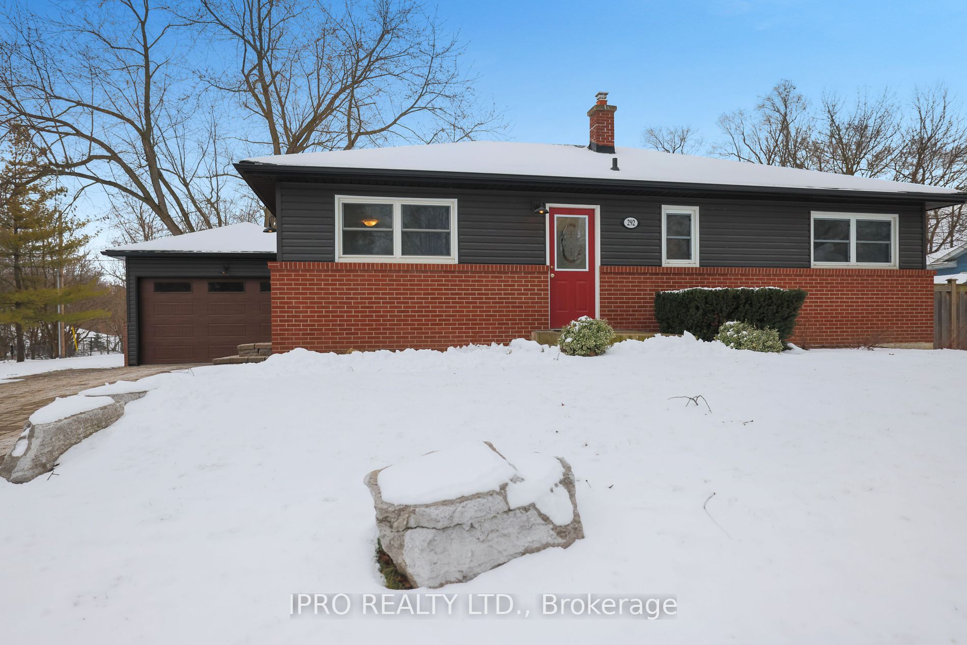292 Woodward Avenue
