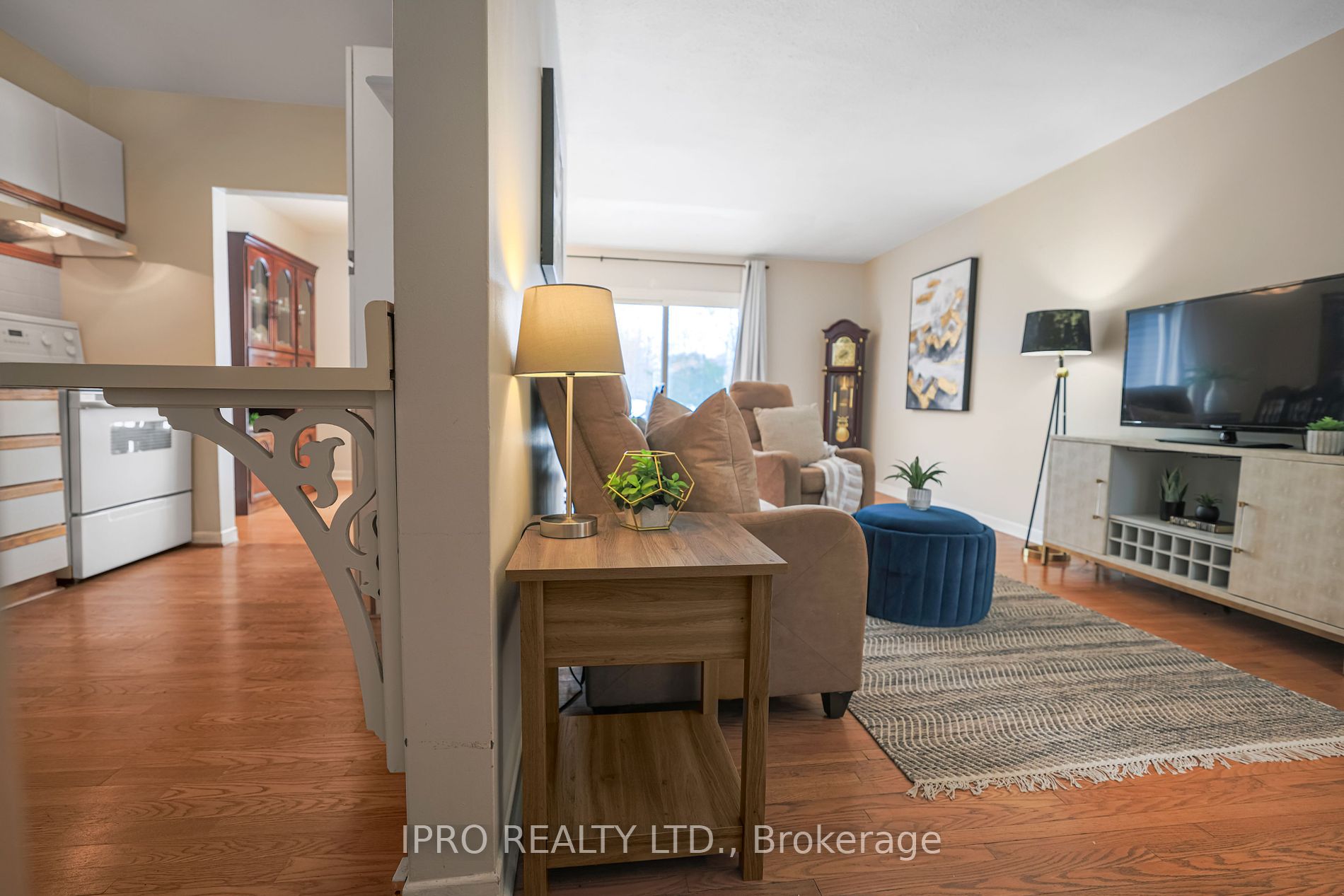292 Woodward Avenue