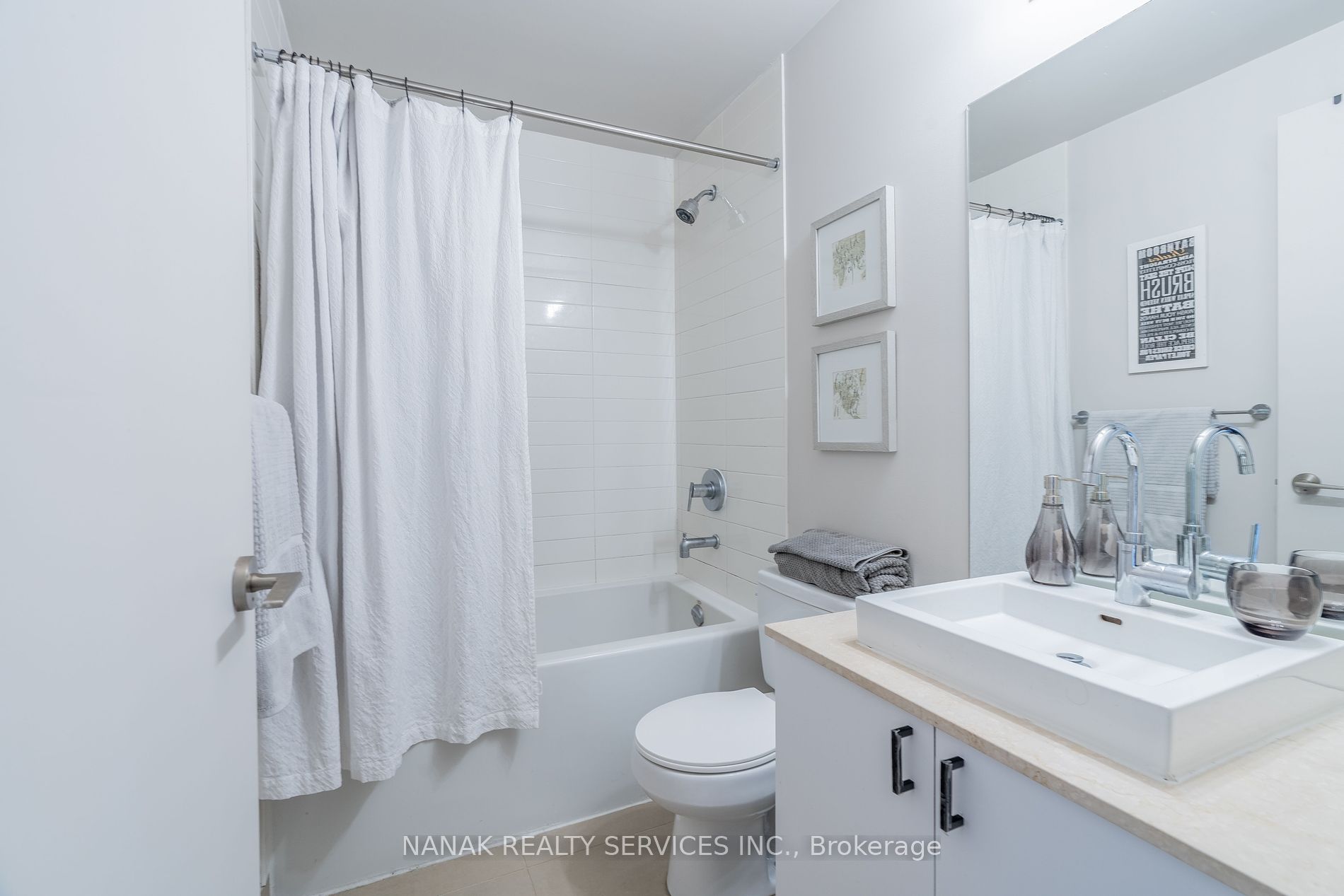 105 The Queensway Ave, #2613