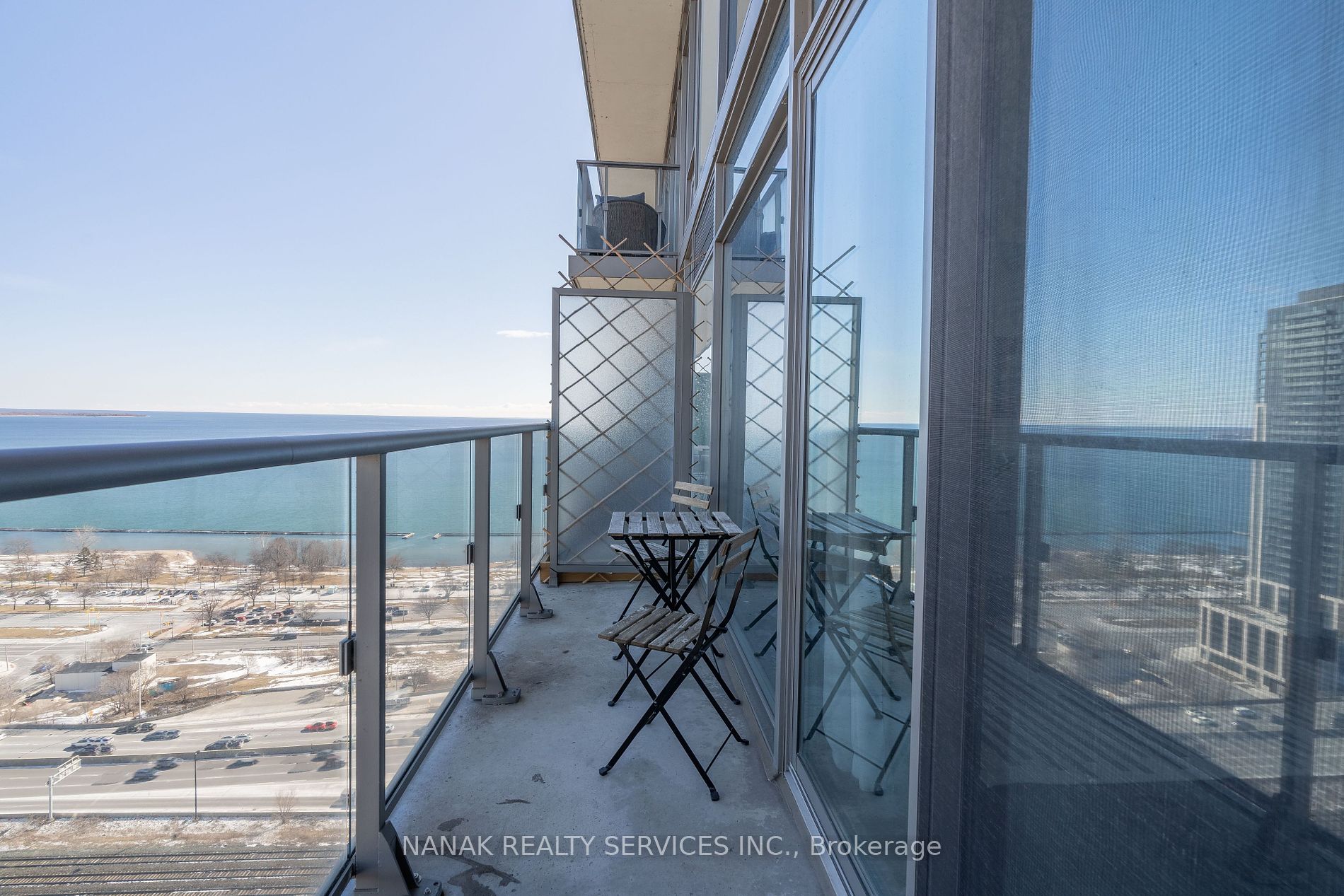 105 The Queensway Ave, #2613