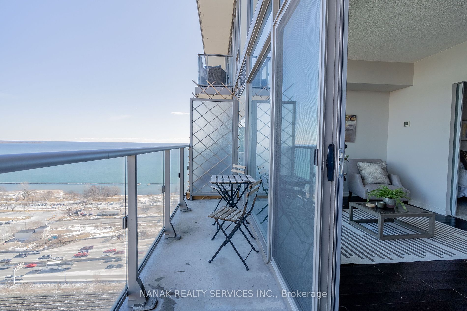 105 The Queensway Ave, #2613