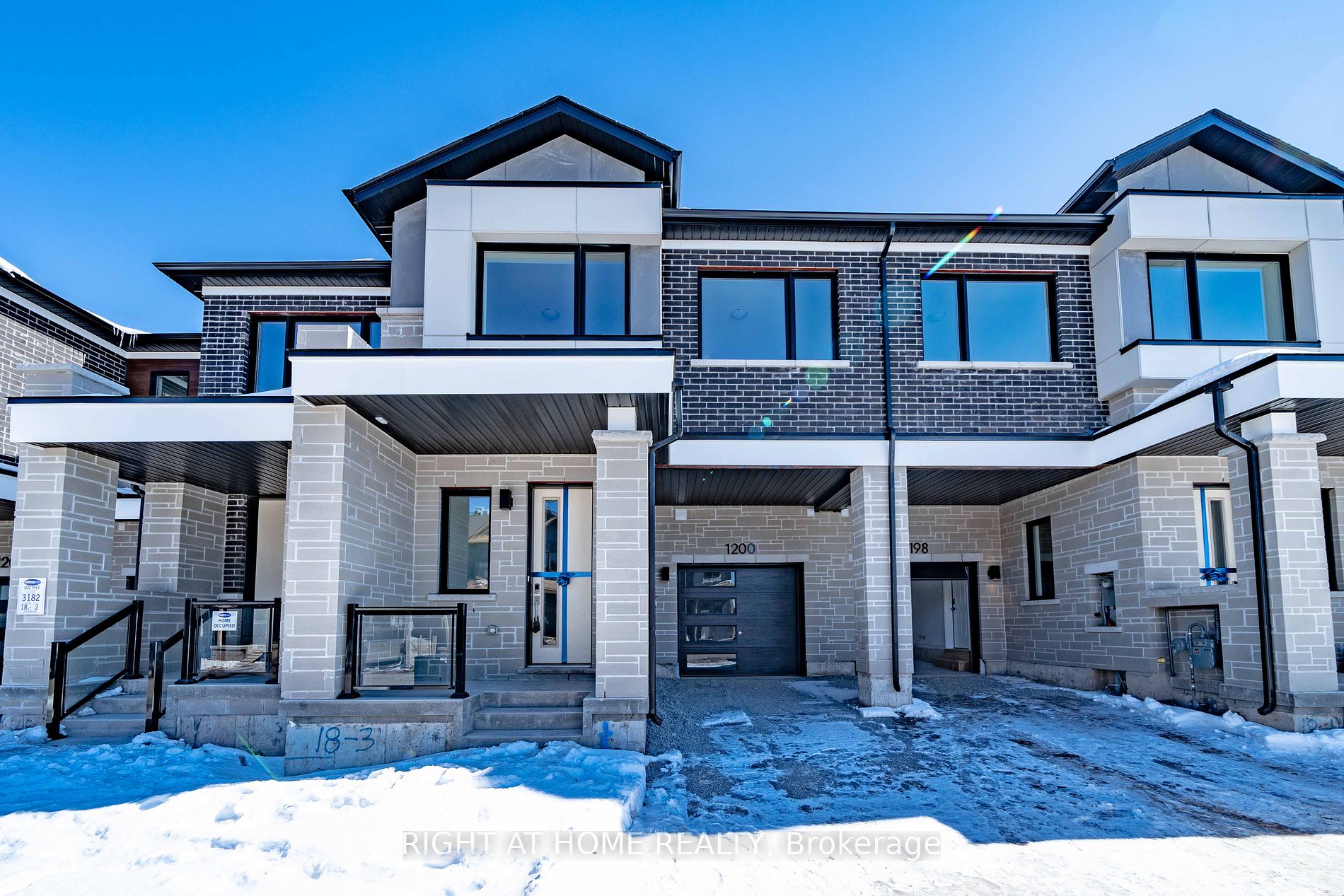 1200 Anson Gate