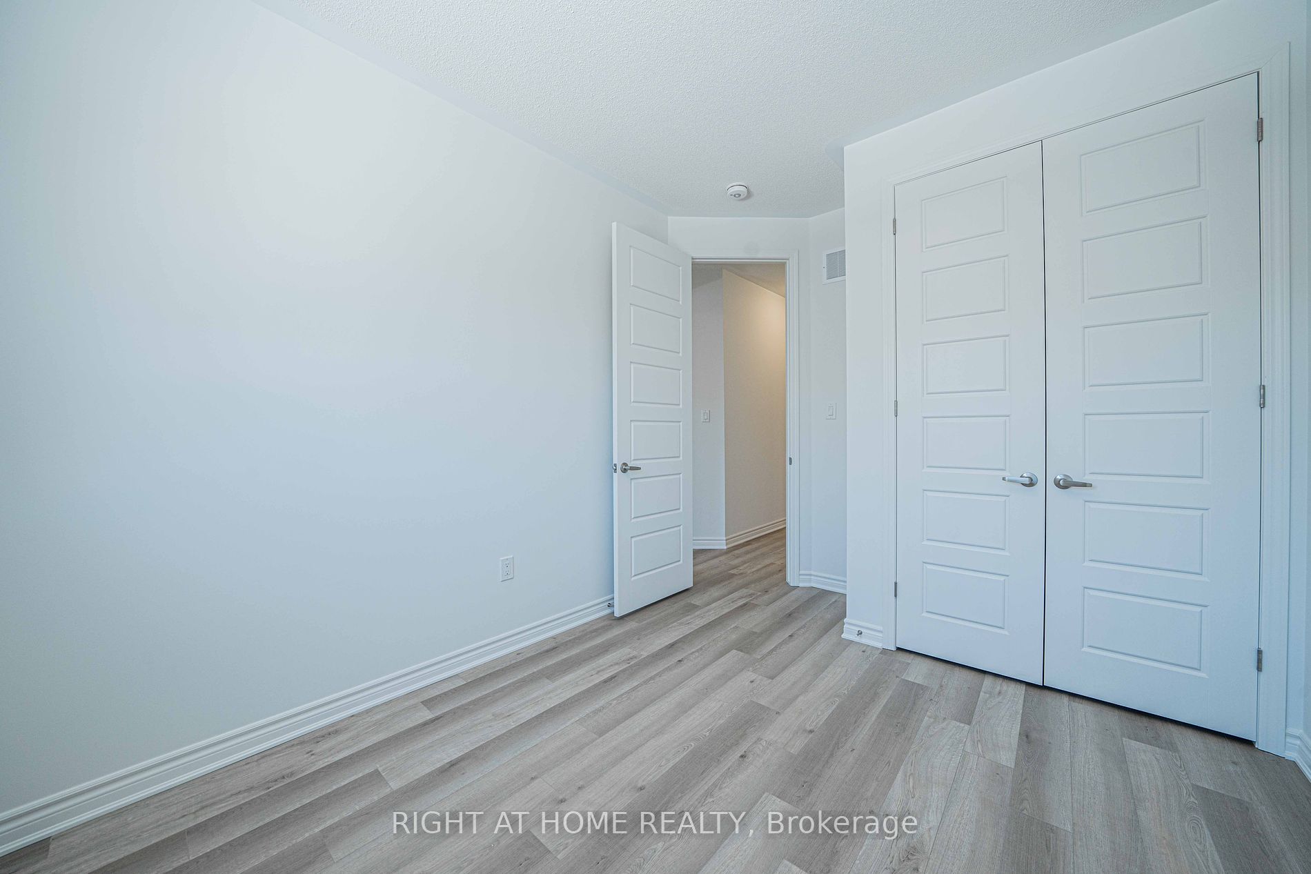 1200 Anson Gate