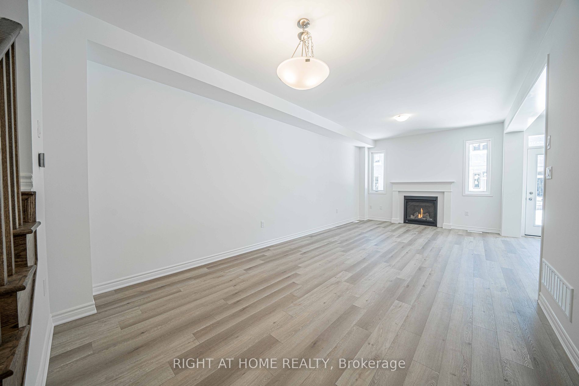 1200 Anson Gate