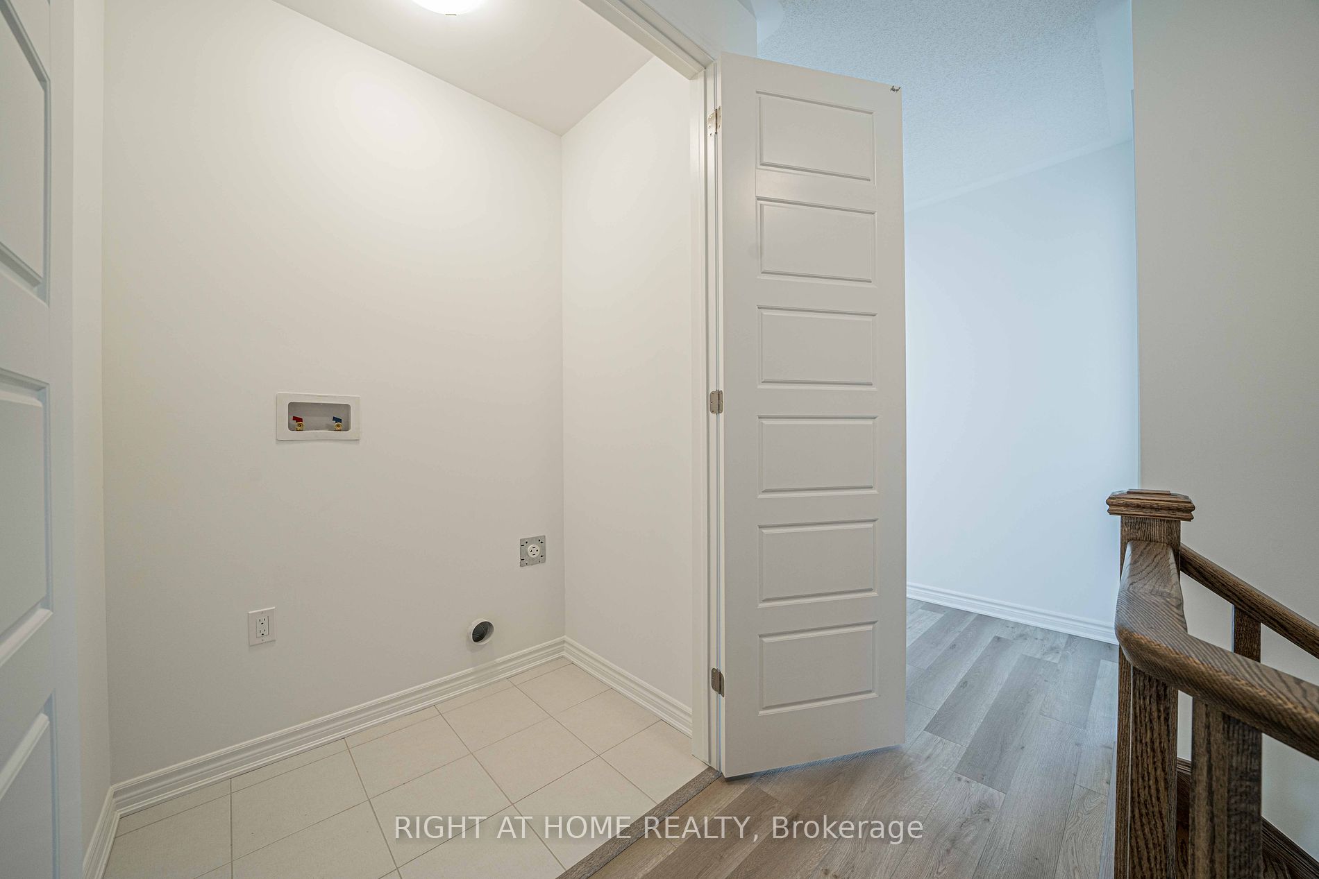 1200 Anson Gate