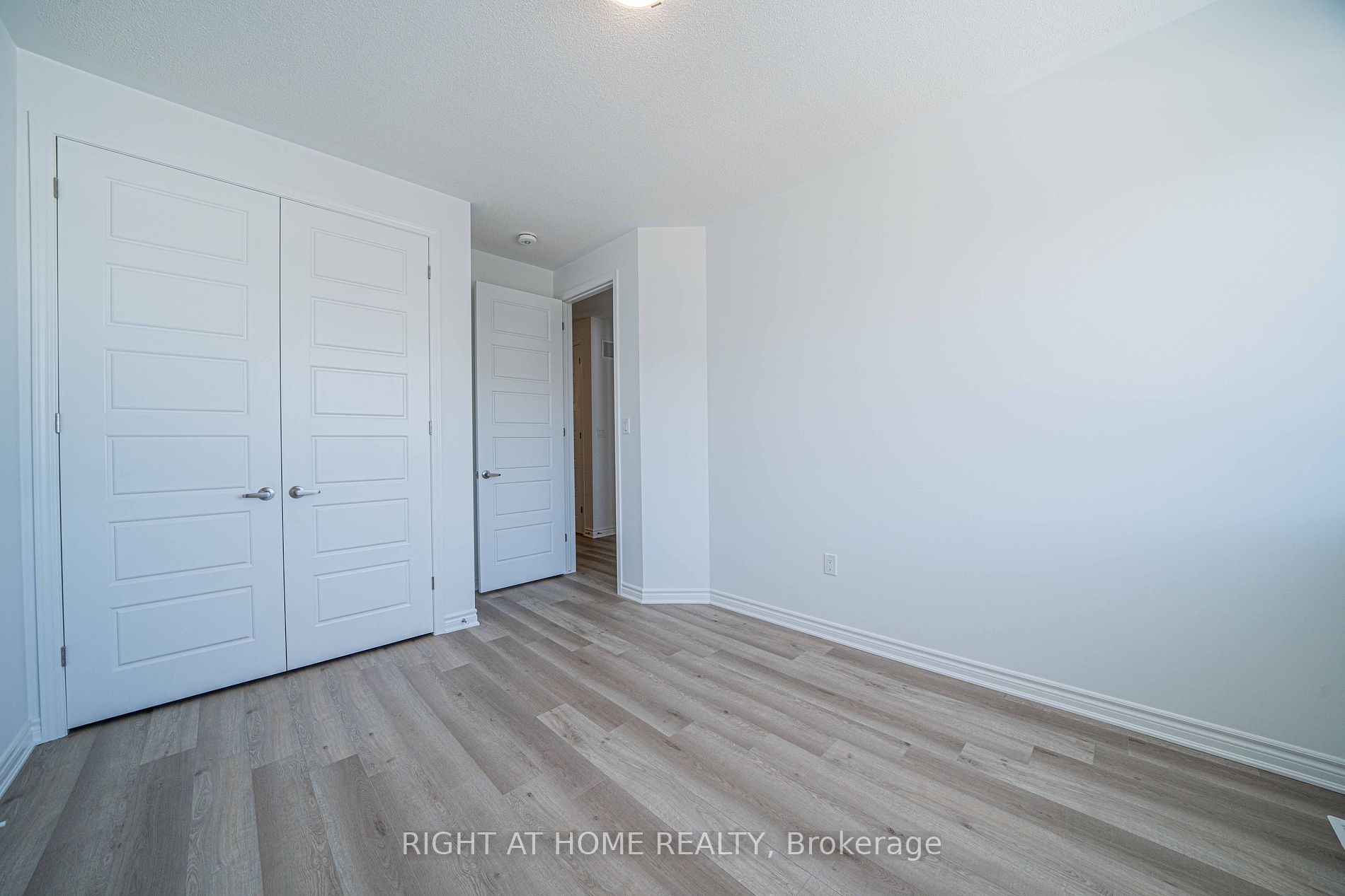 1200 Anson Gate