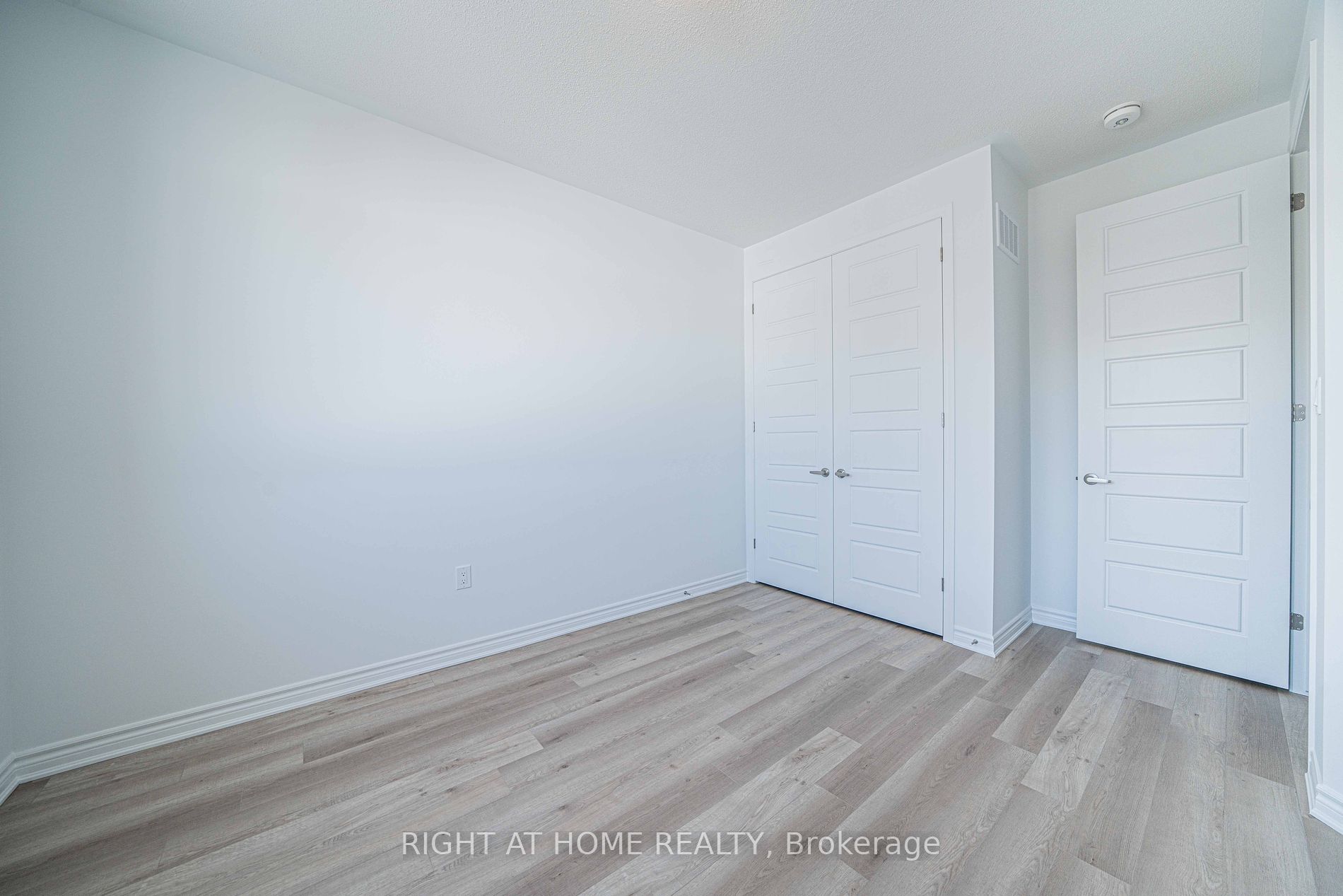1200 Anson Gate