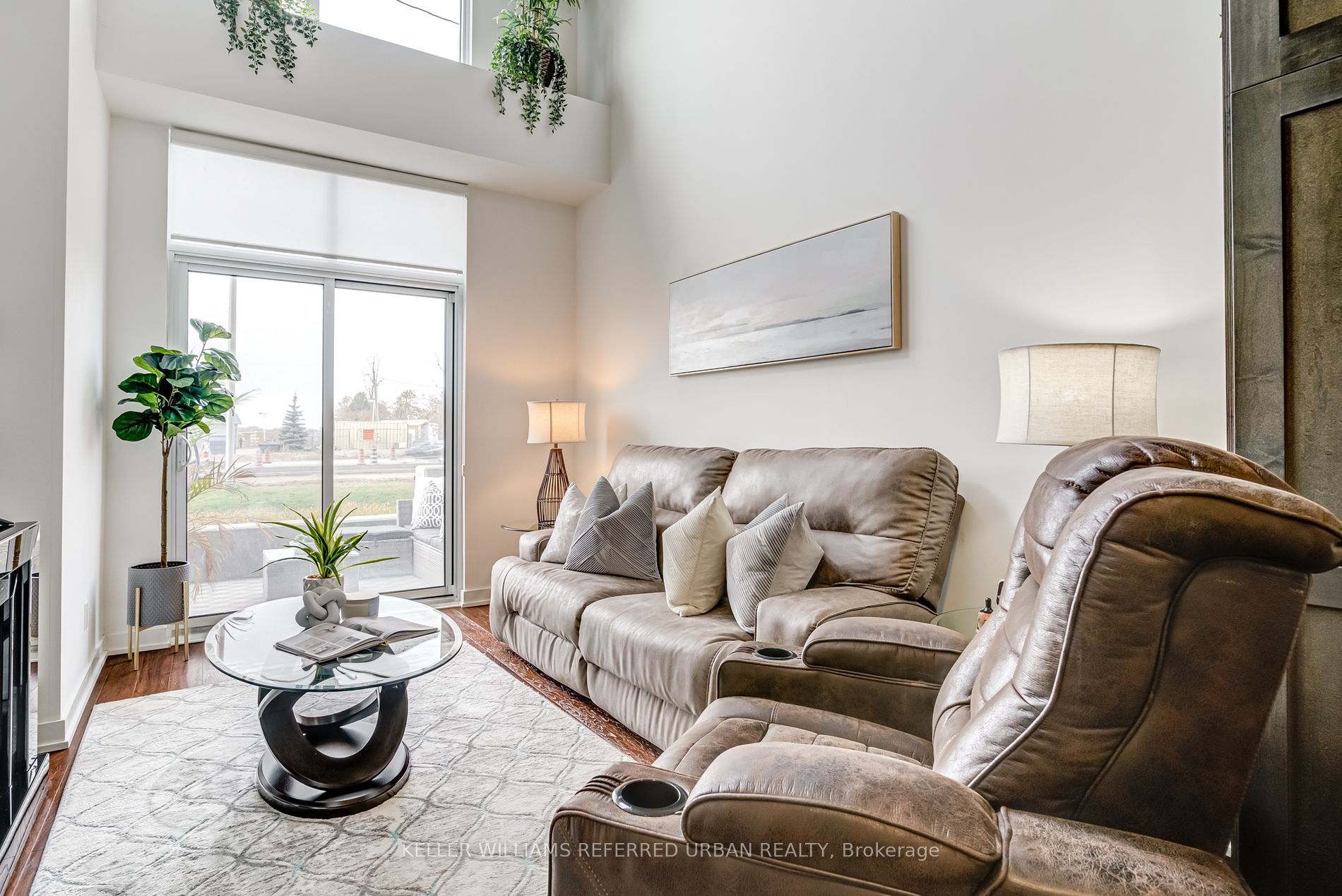 5240 Dundas St, #B205