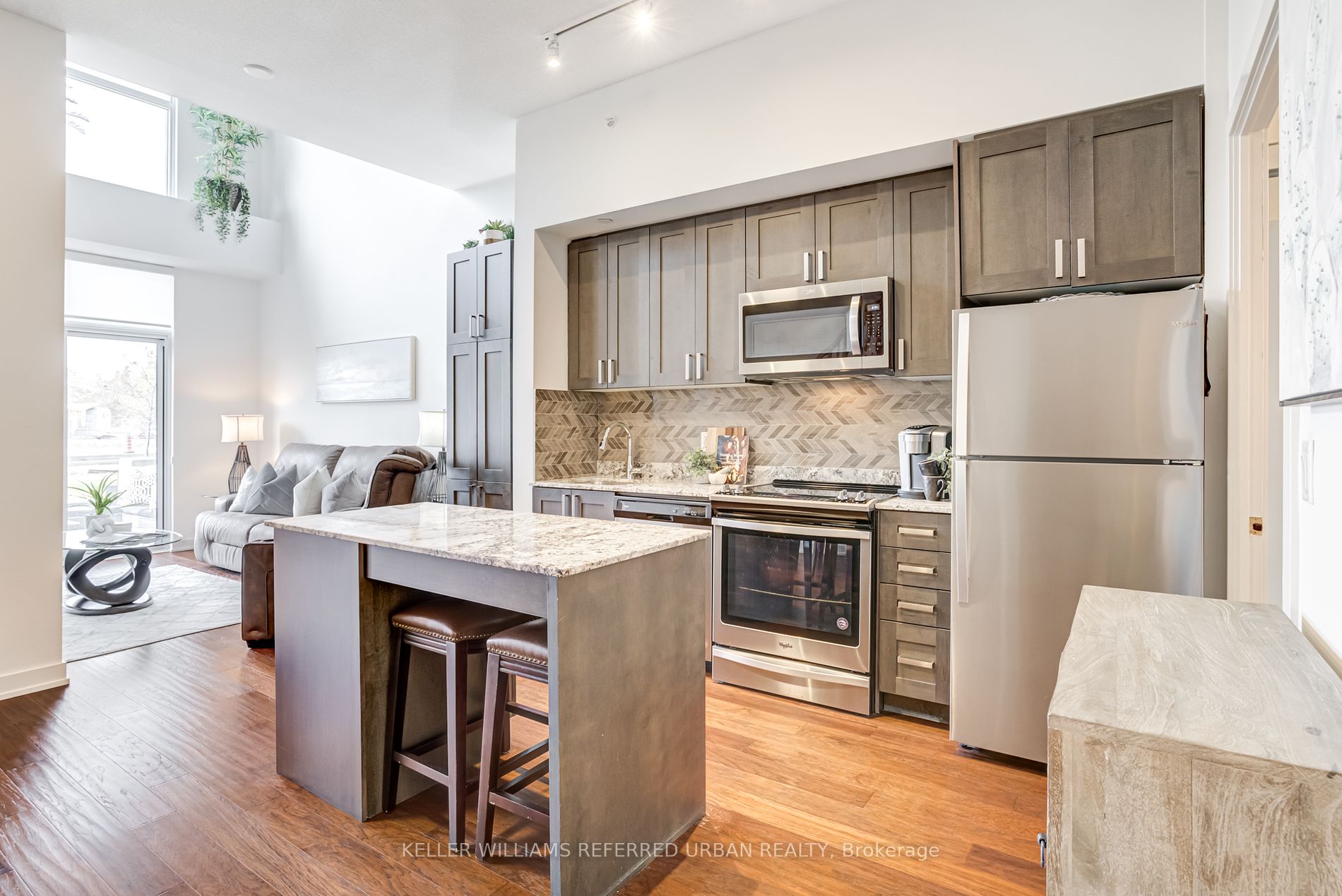 5240 Dundas St, #B205
