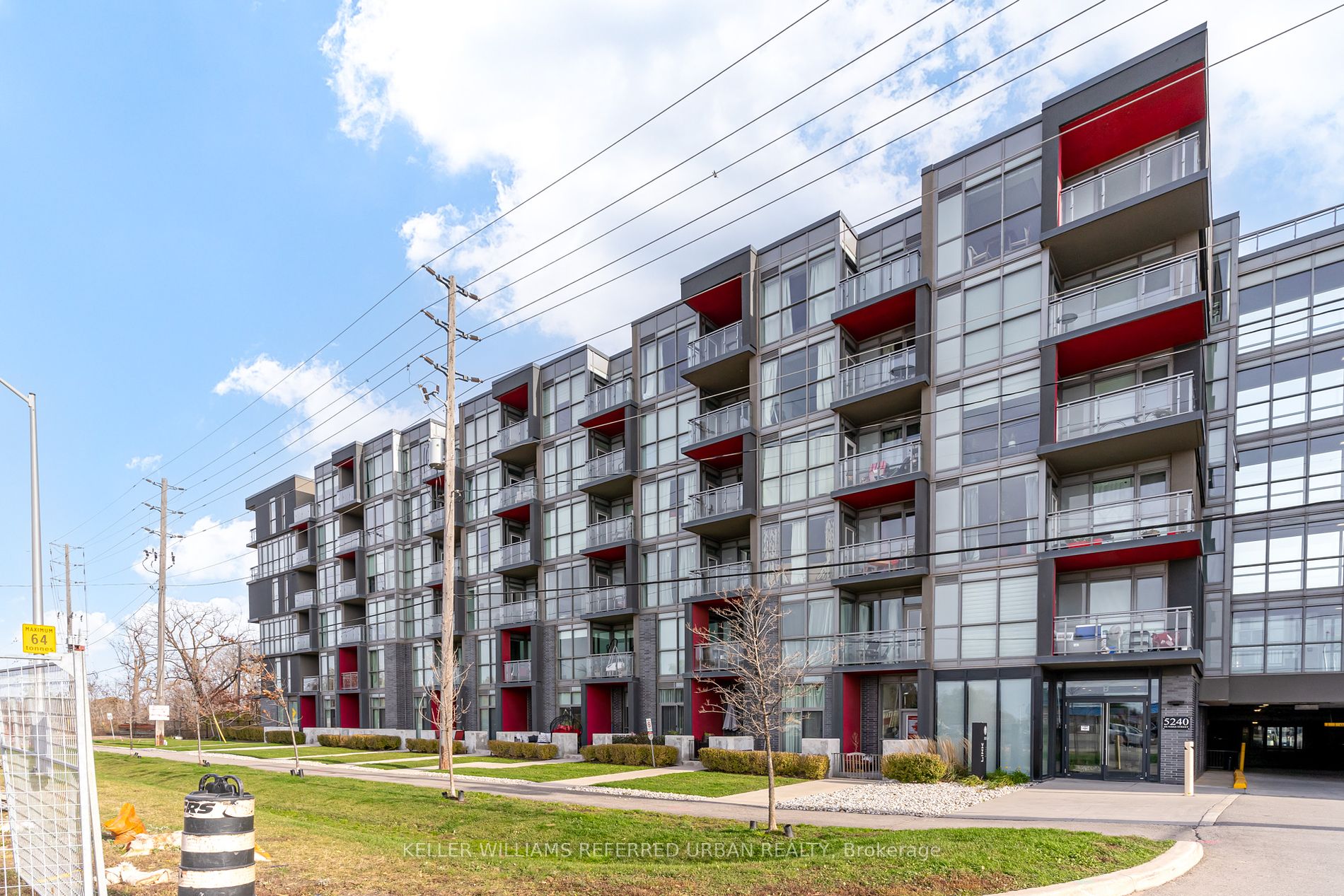 5240 Dundas St, #B205