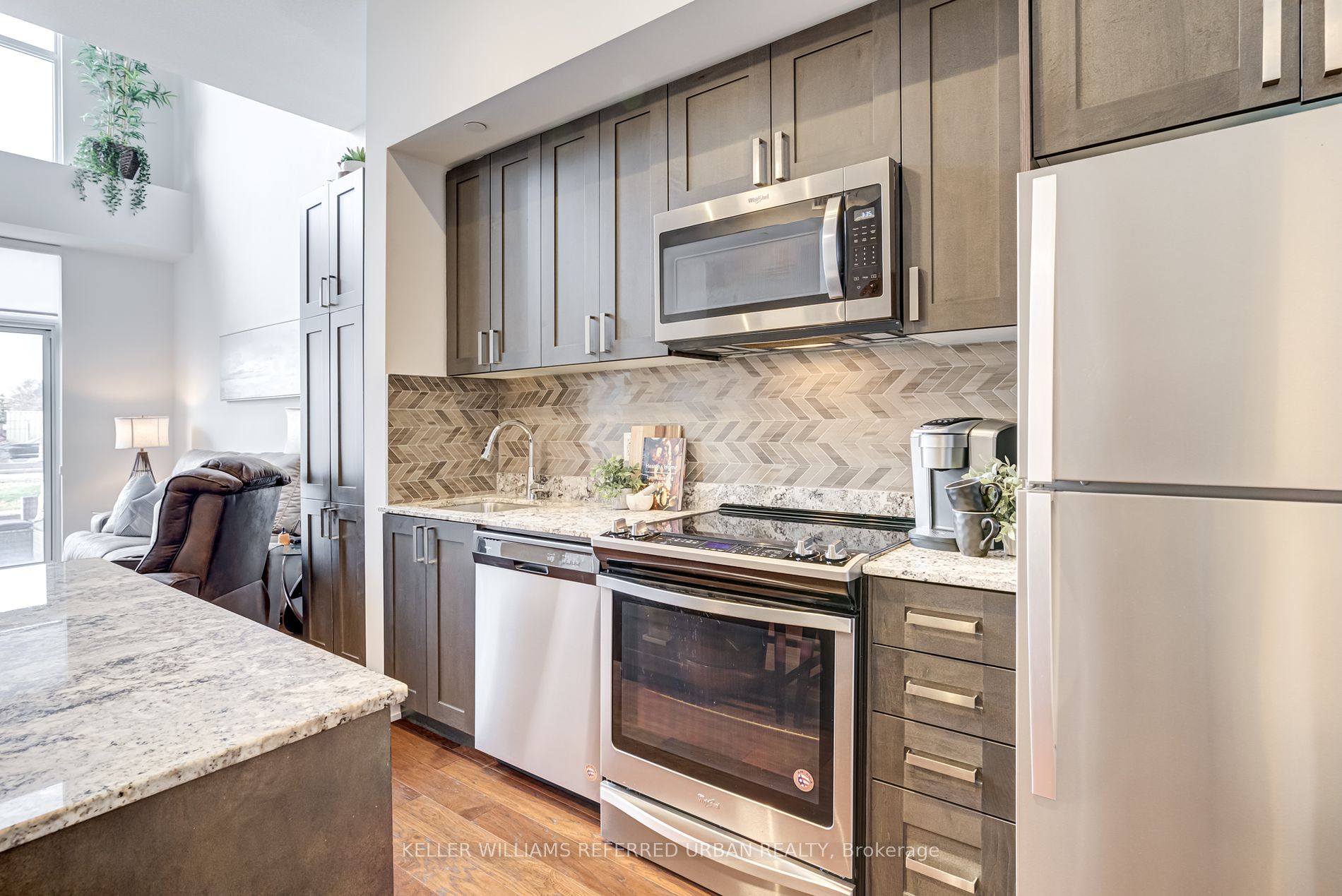 5240 Dundas St, #B205