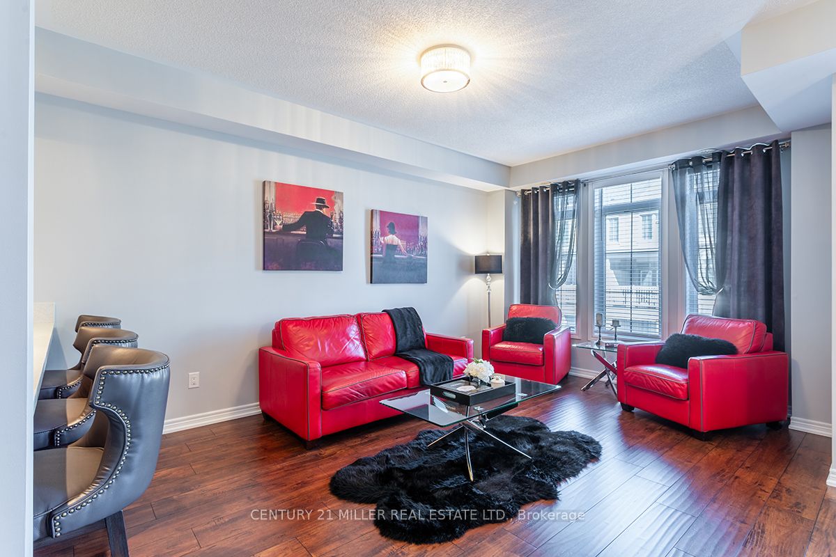 2435 Greenwich Dr, #37