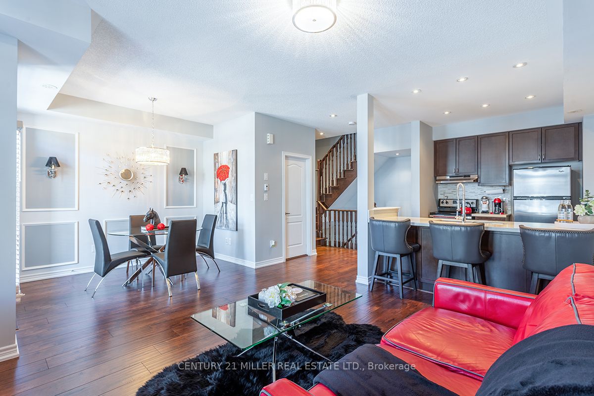 2435 Greenwich Dr, #37