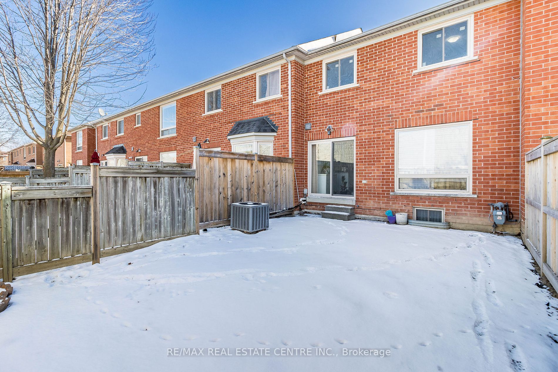 5223 Fairford Crescent, #61