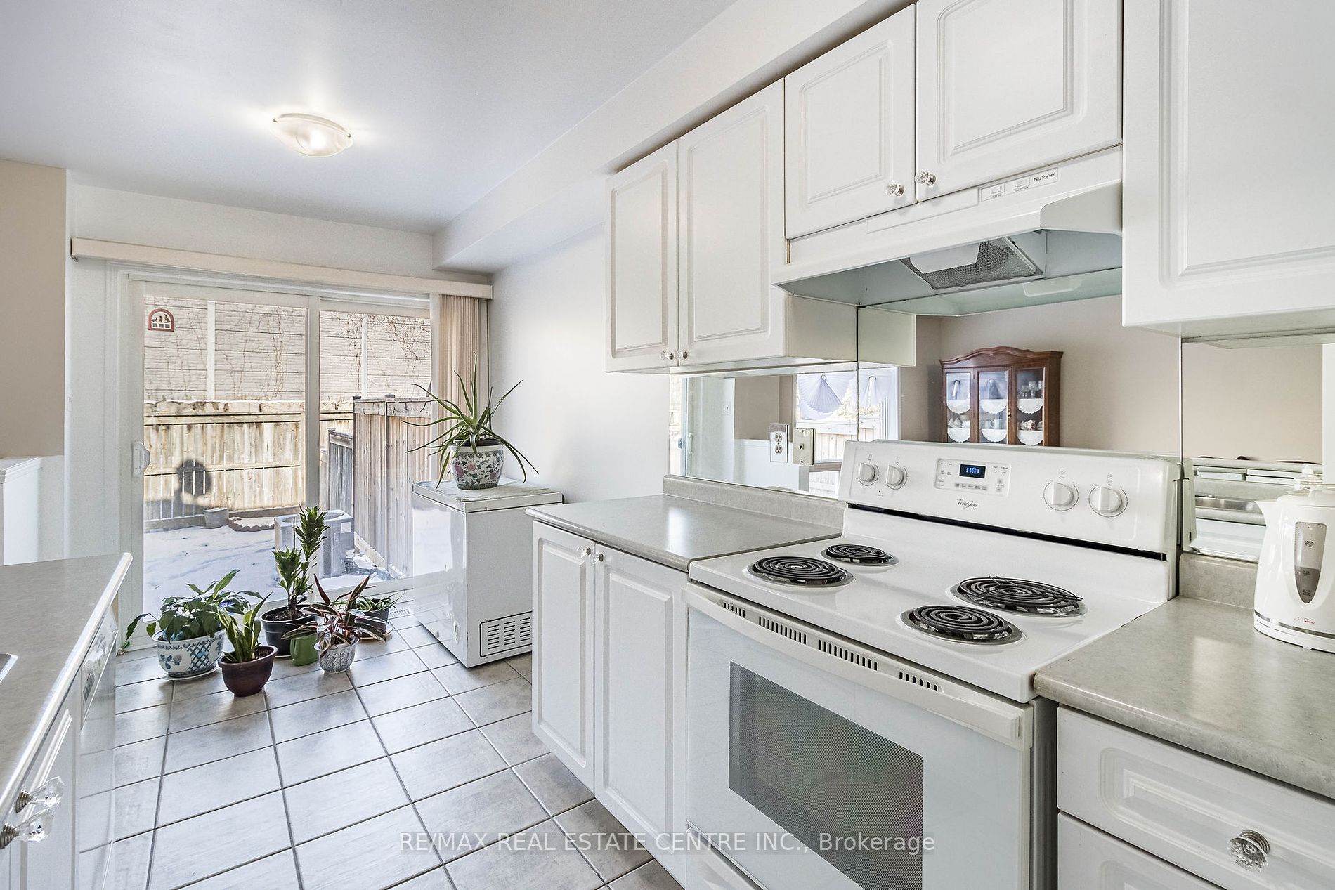 5223 Fairford Crescent, #61