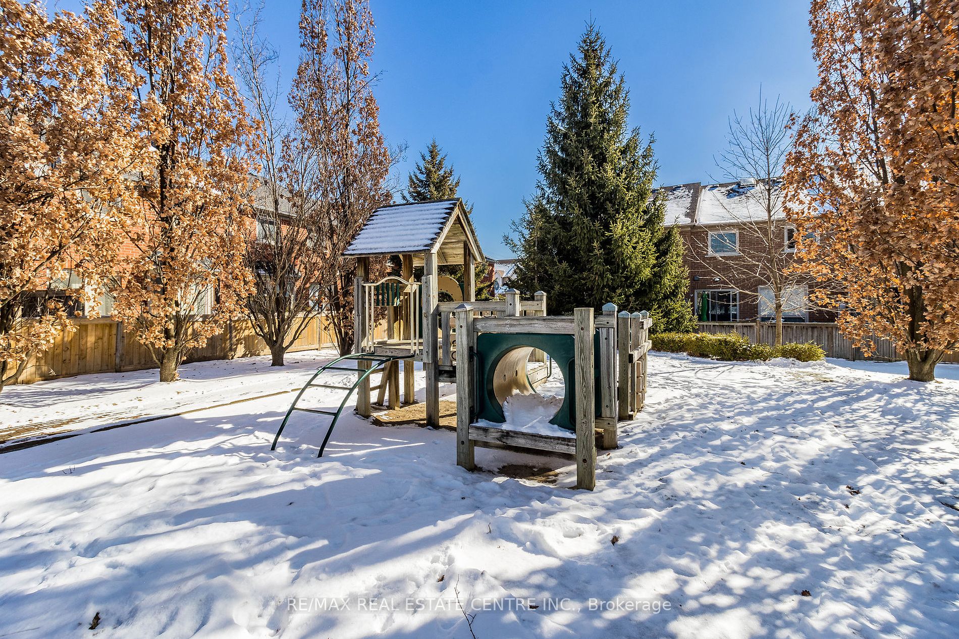 5223 Fairford Crescent, #61