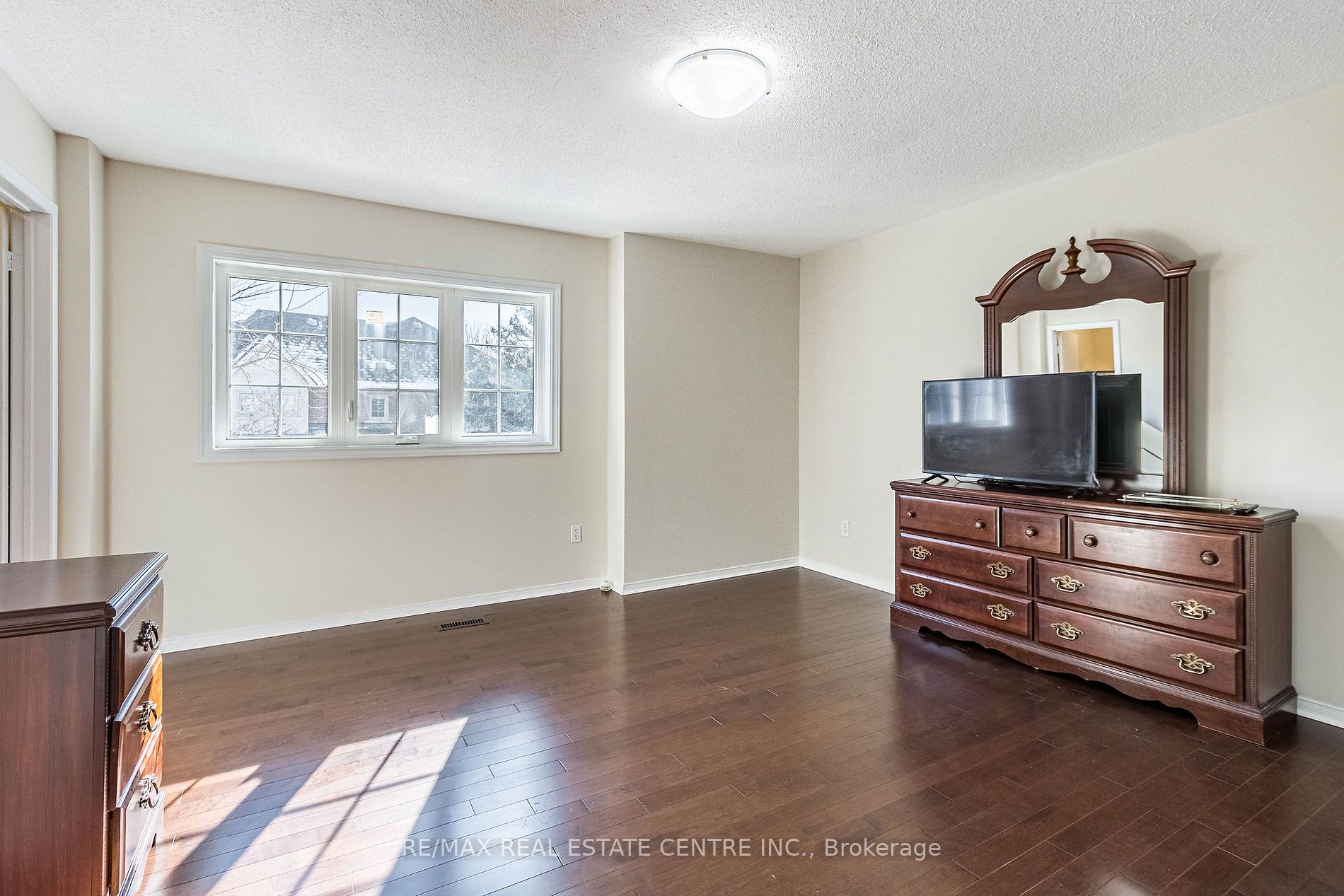 5223 Fairford Crescent, #61