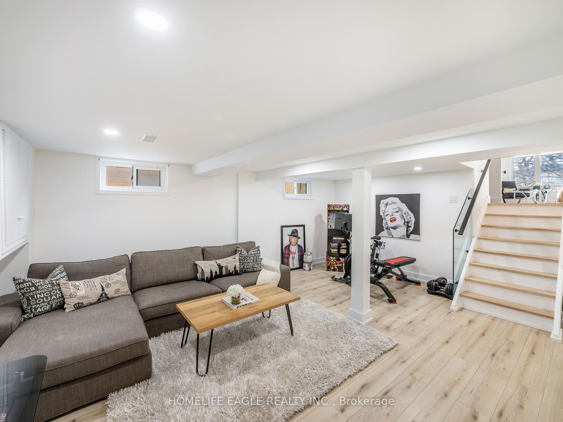5 Buckley Cres