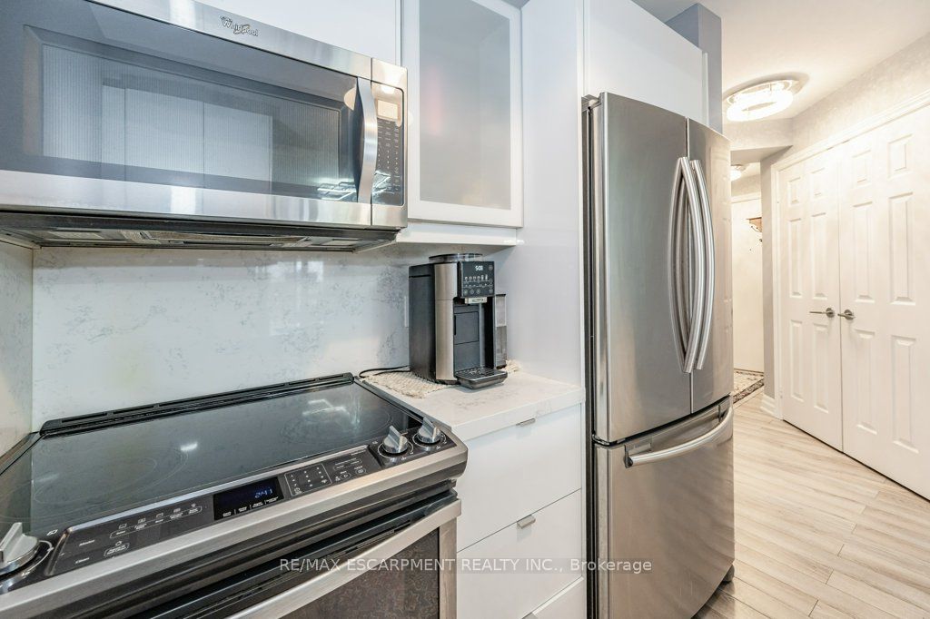 2391 Central Park Drive #209