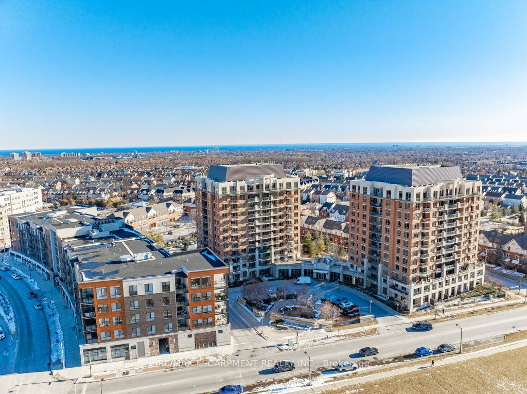2391 Central Park Drive #209