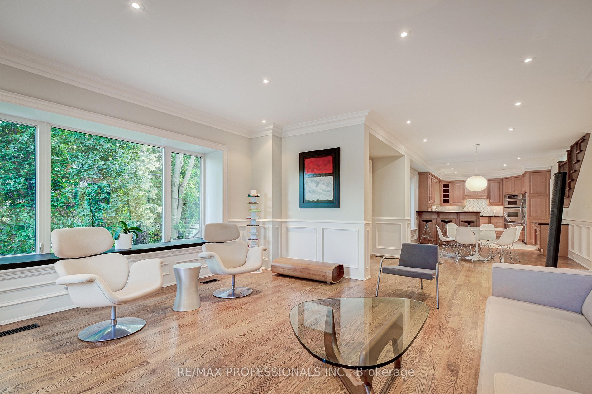 7 Golfcrest Rd