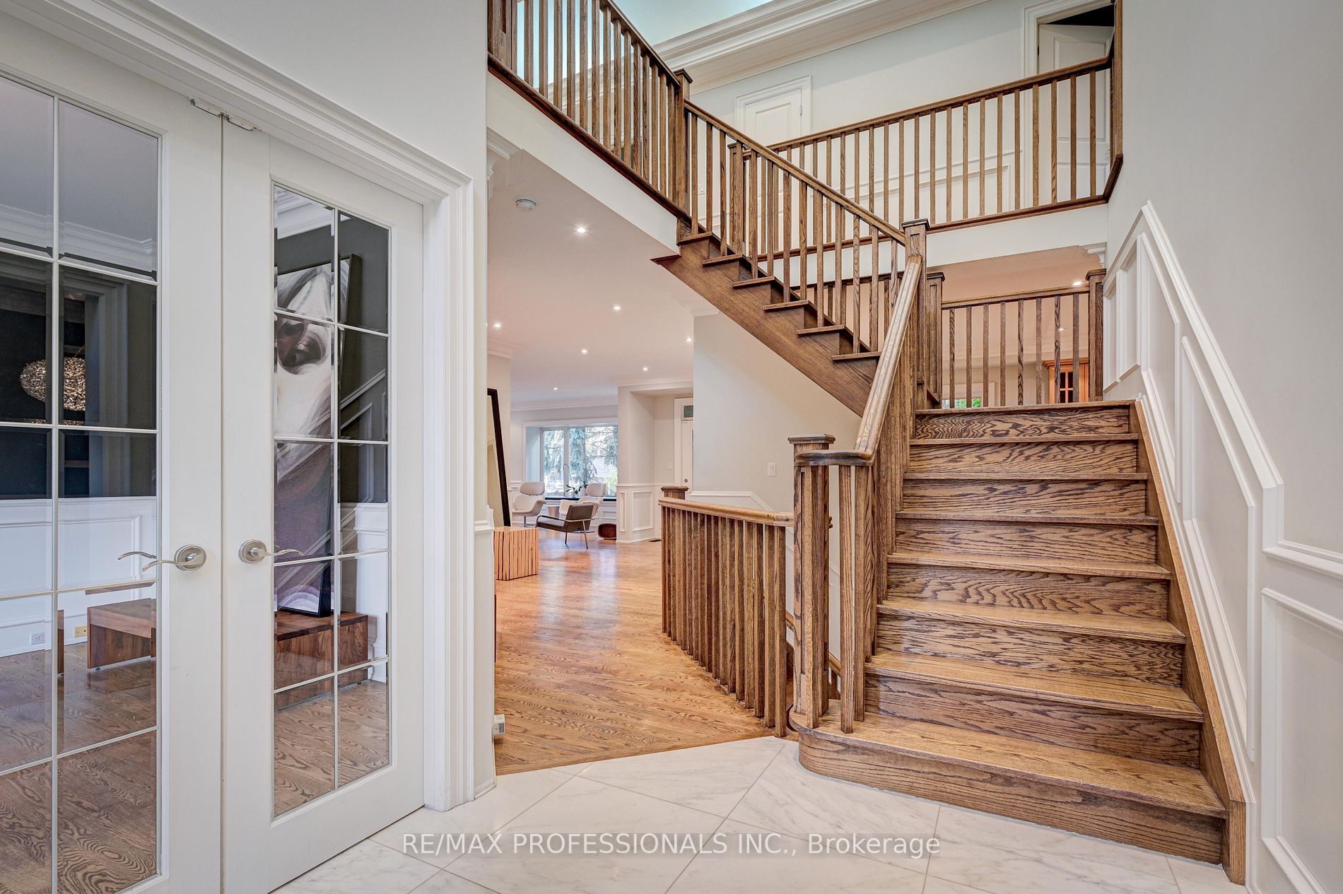 7 Golfcrest Rd