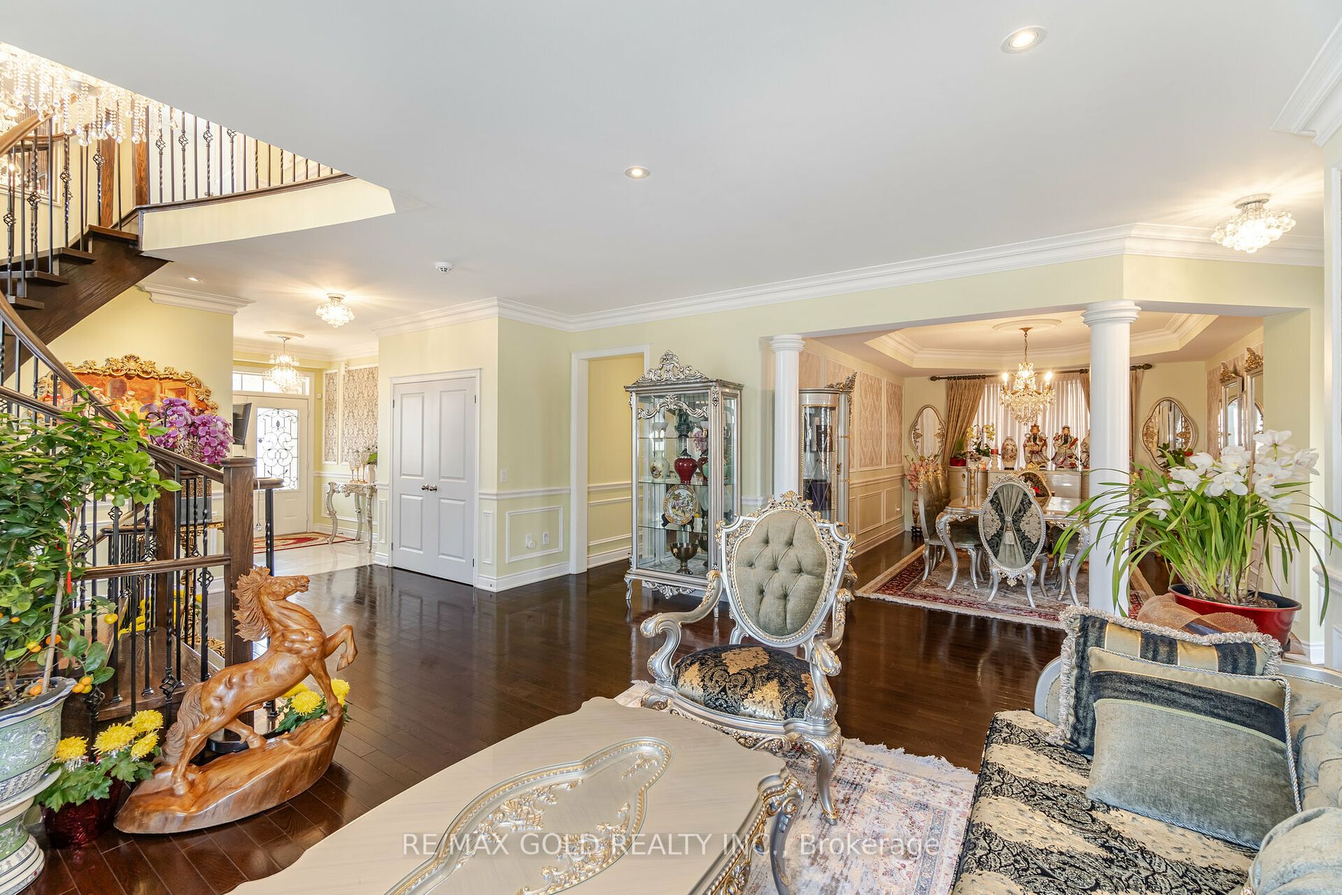 9 Scotchmere Cres