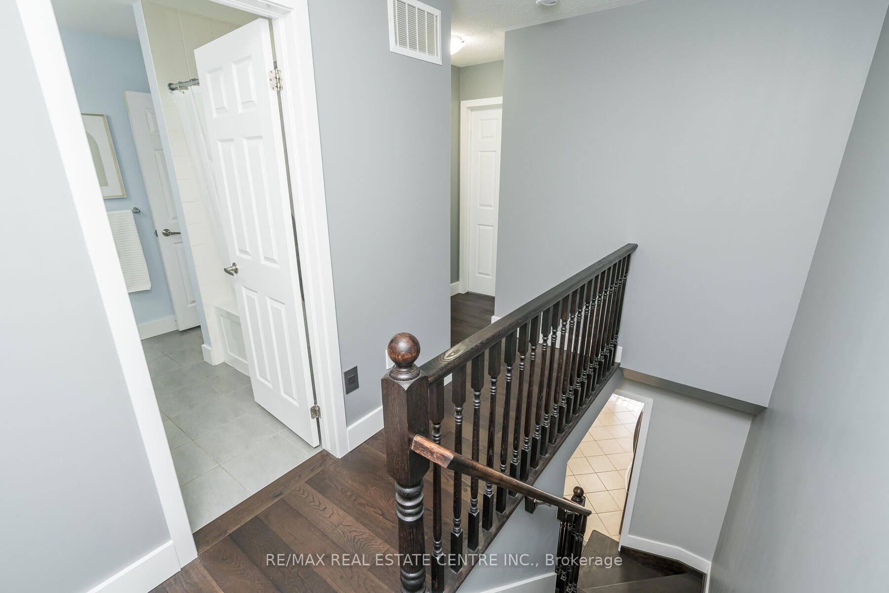 611 Attenborough Terrace