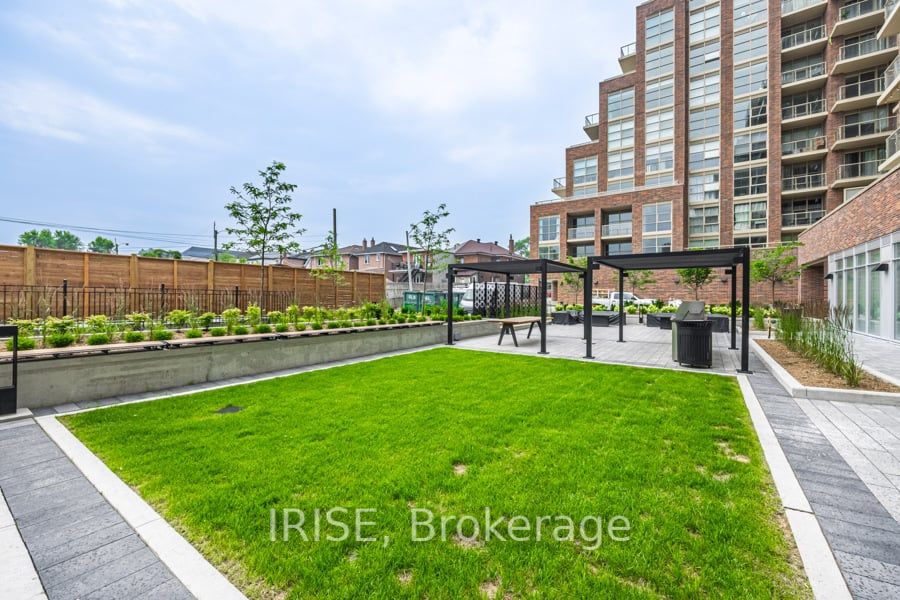 1787 St Clair Ave W, #509