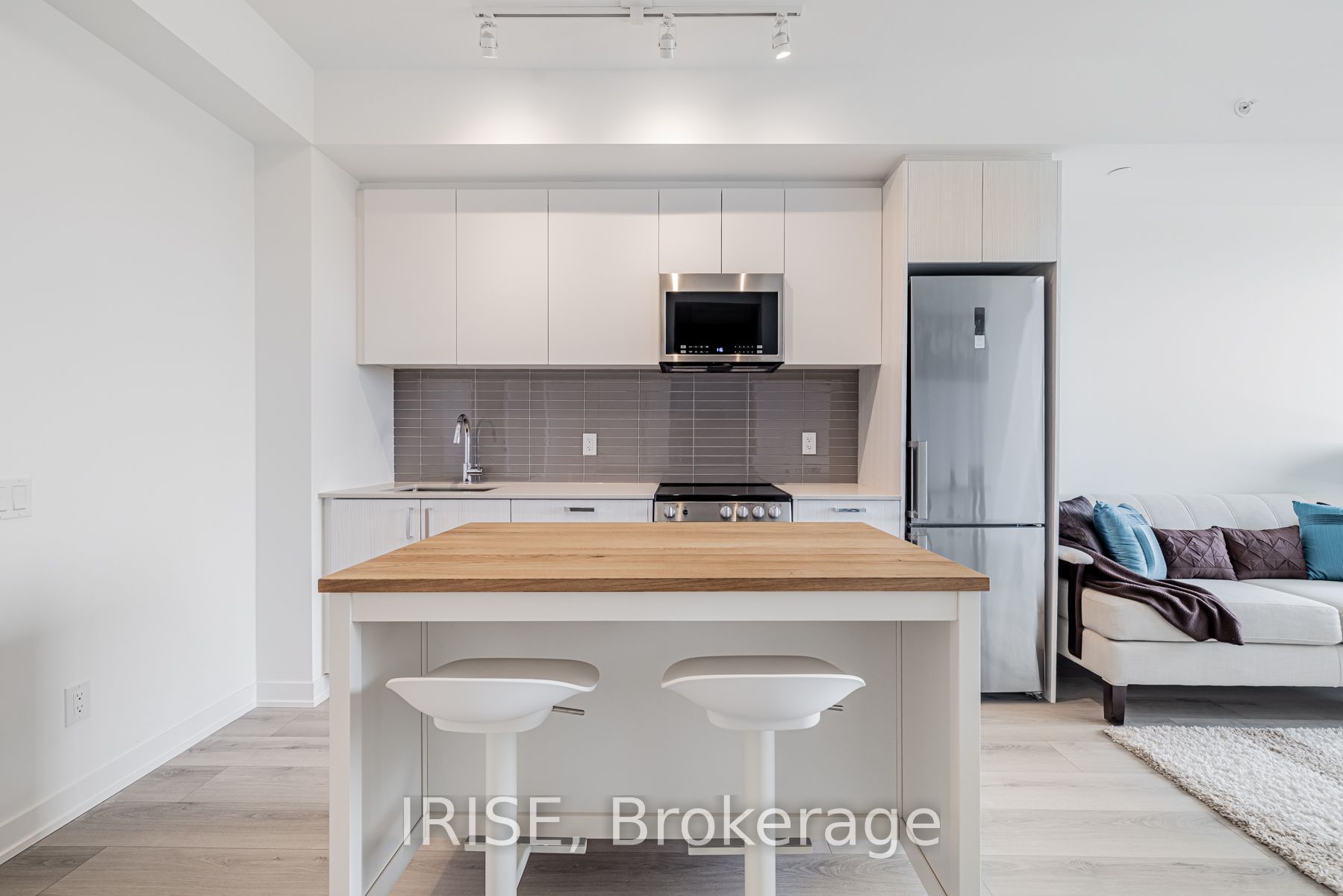 1787 St Clair Ave W, #509