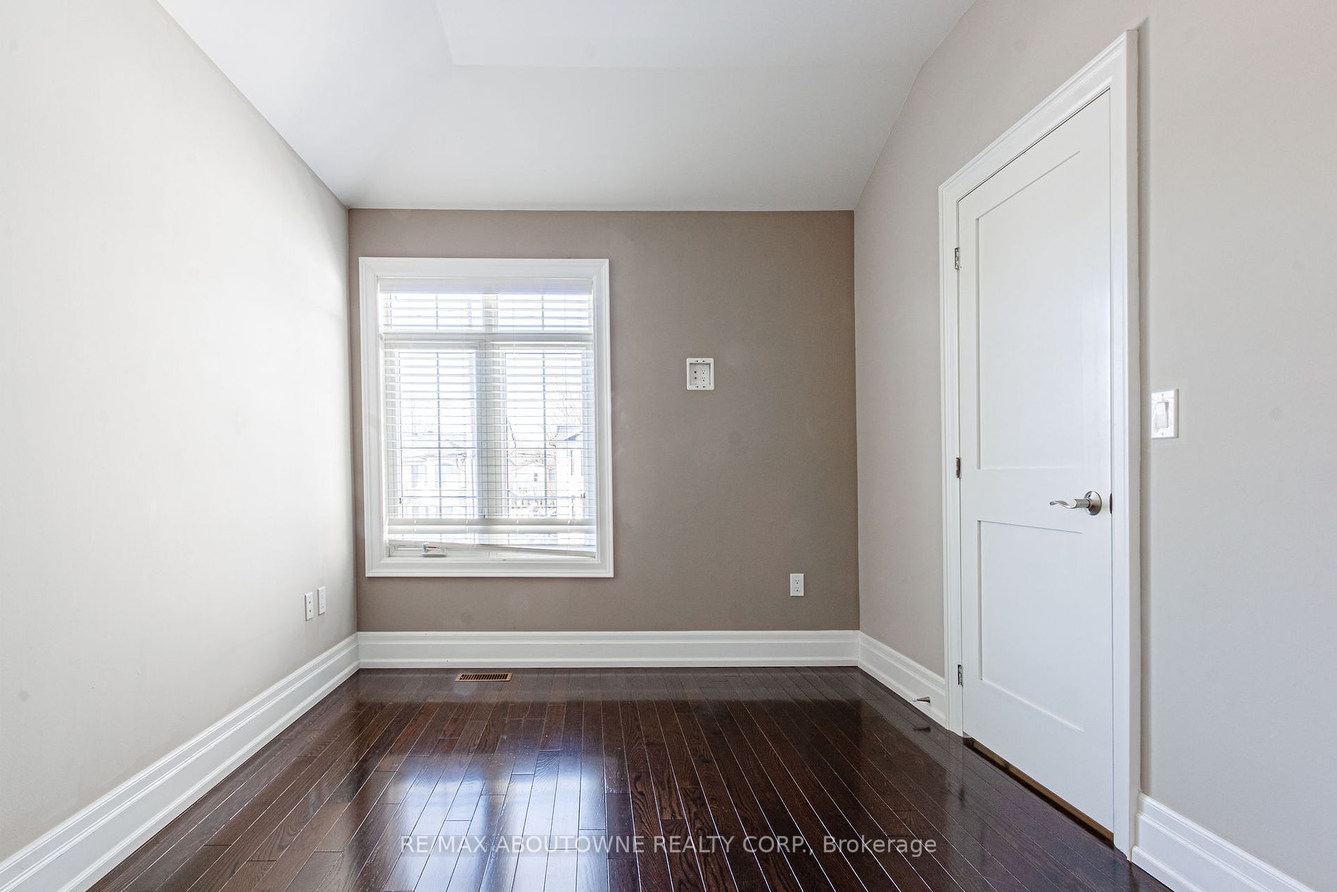 2308 Sovereign Street