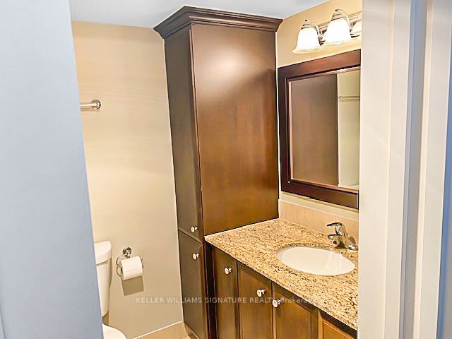 1110 Walden Circ, #208