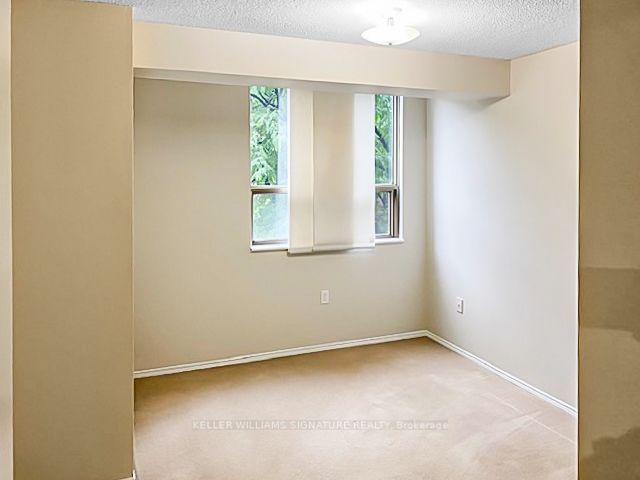 1110 Walden Circ, #208