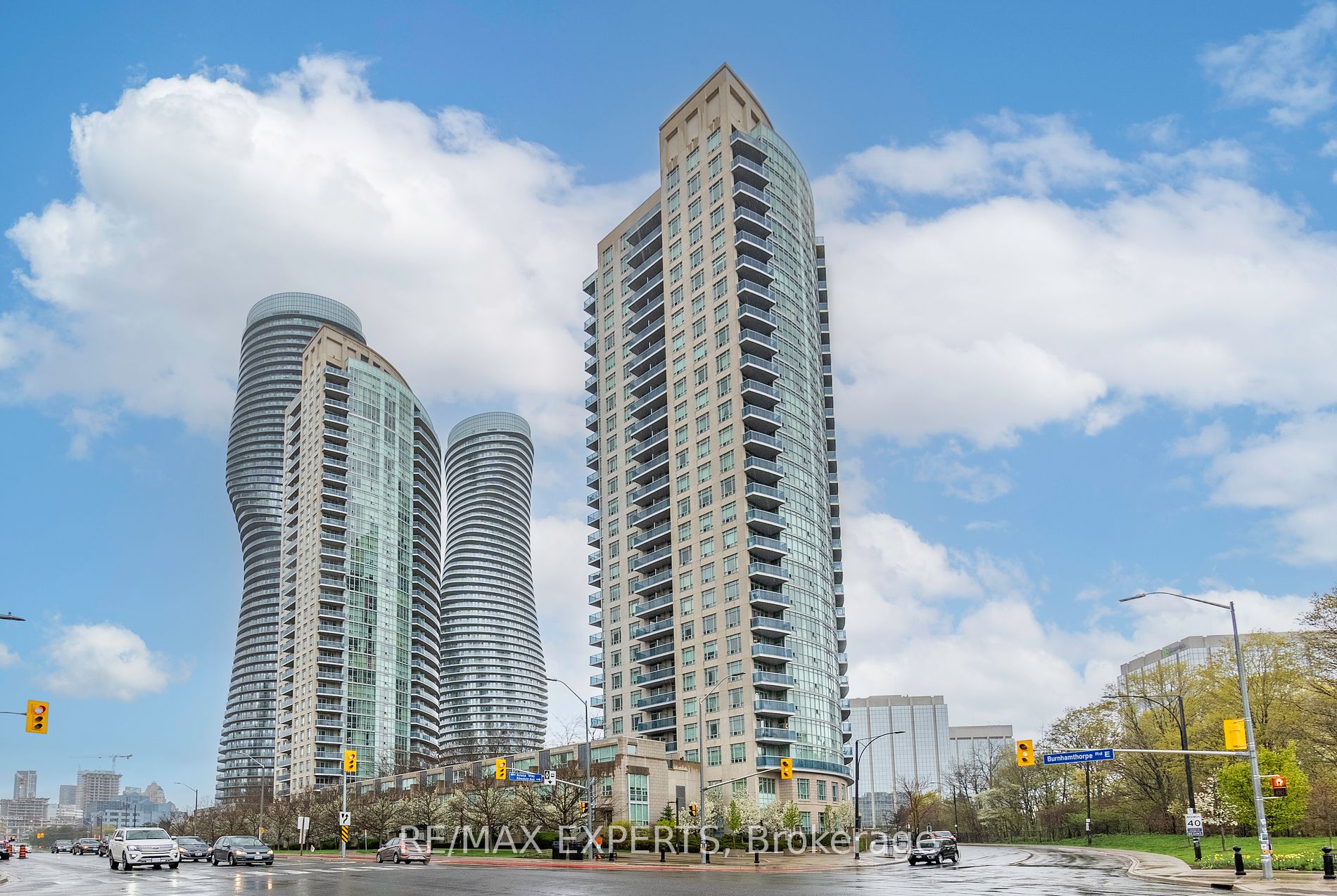 90 Absolute Ave, #1706