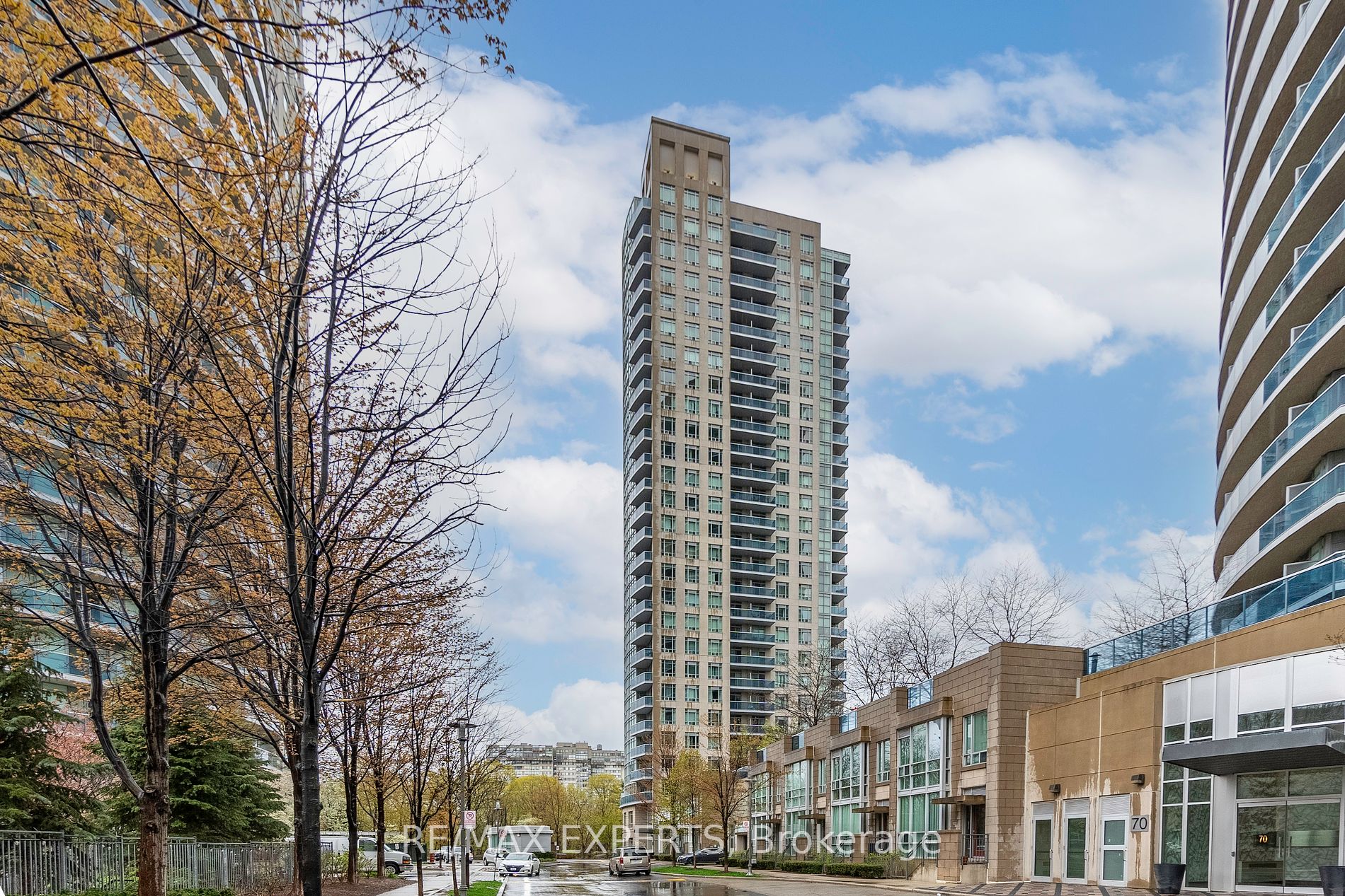 90 Absolute Ave, #1706