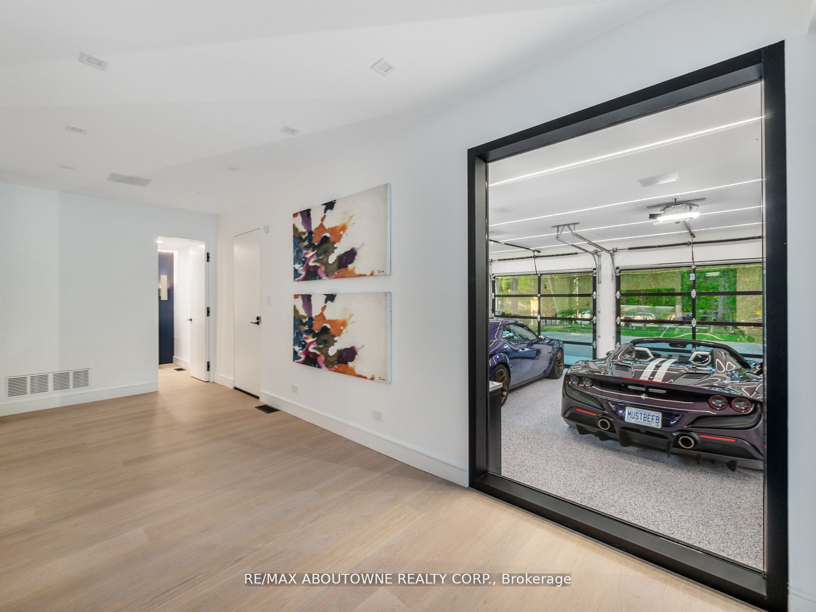 210 Chartwell Road