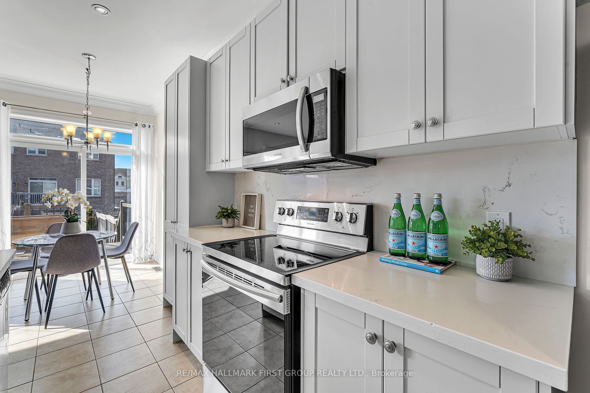 18 Autumn Arbour Road