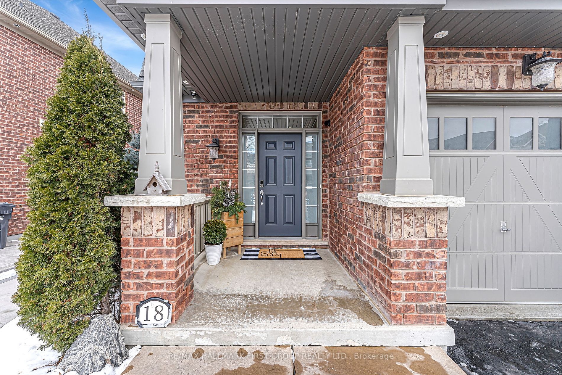 18 Autumn Arbour Road