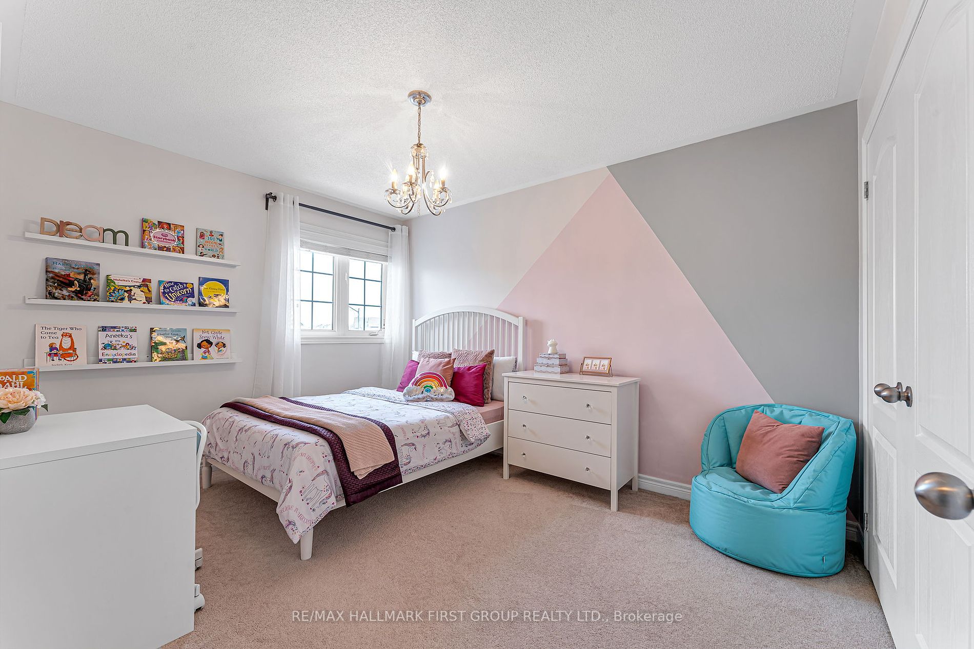 18 Autumn Arbour Road