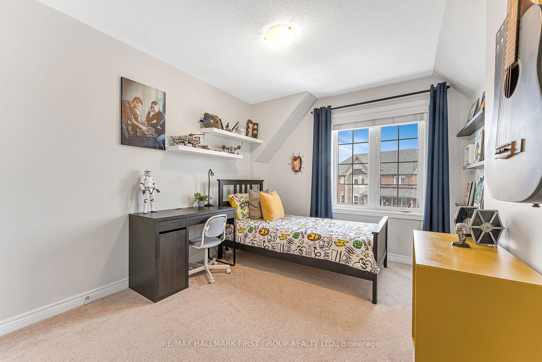 18 Autumn Arbour Road