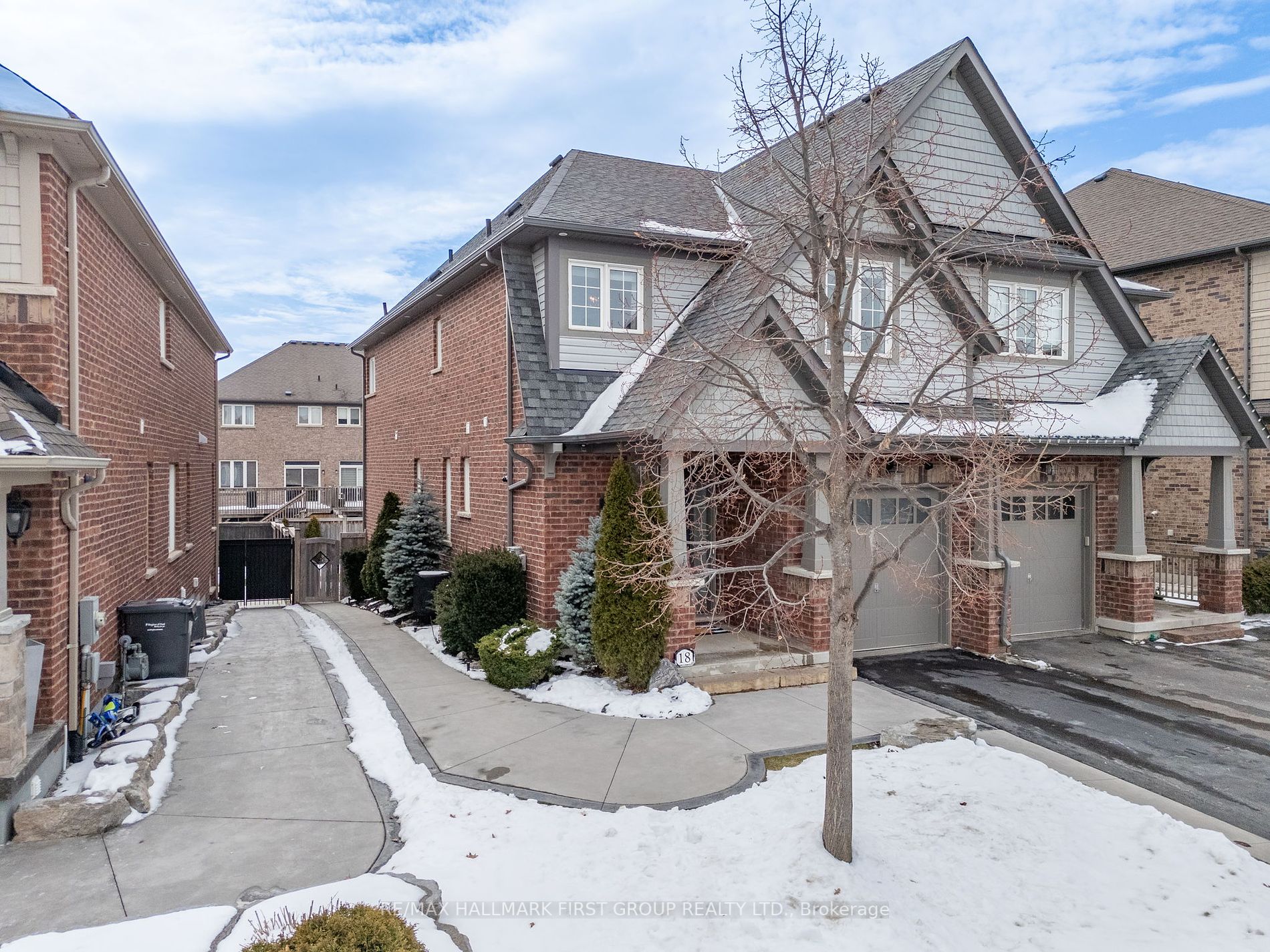 18 Autumn Arbour Road