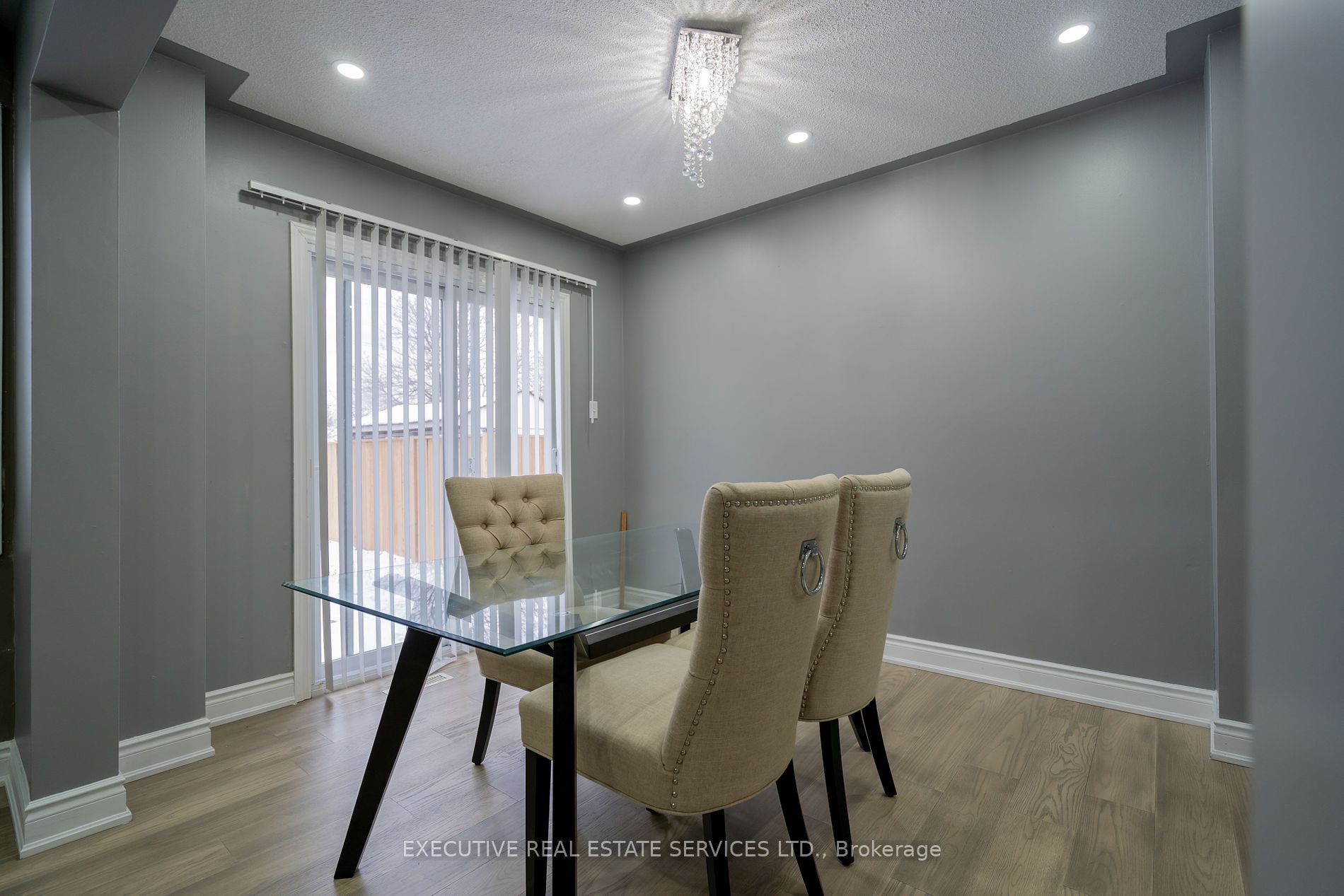 62 Bramhall Circ