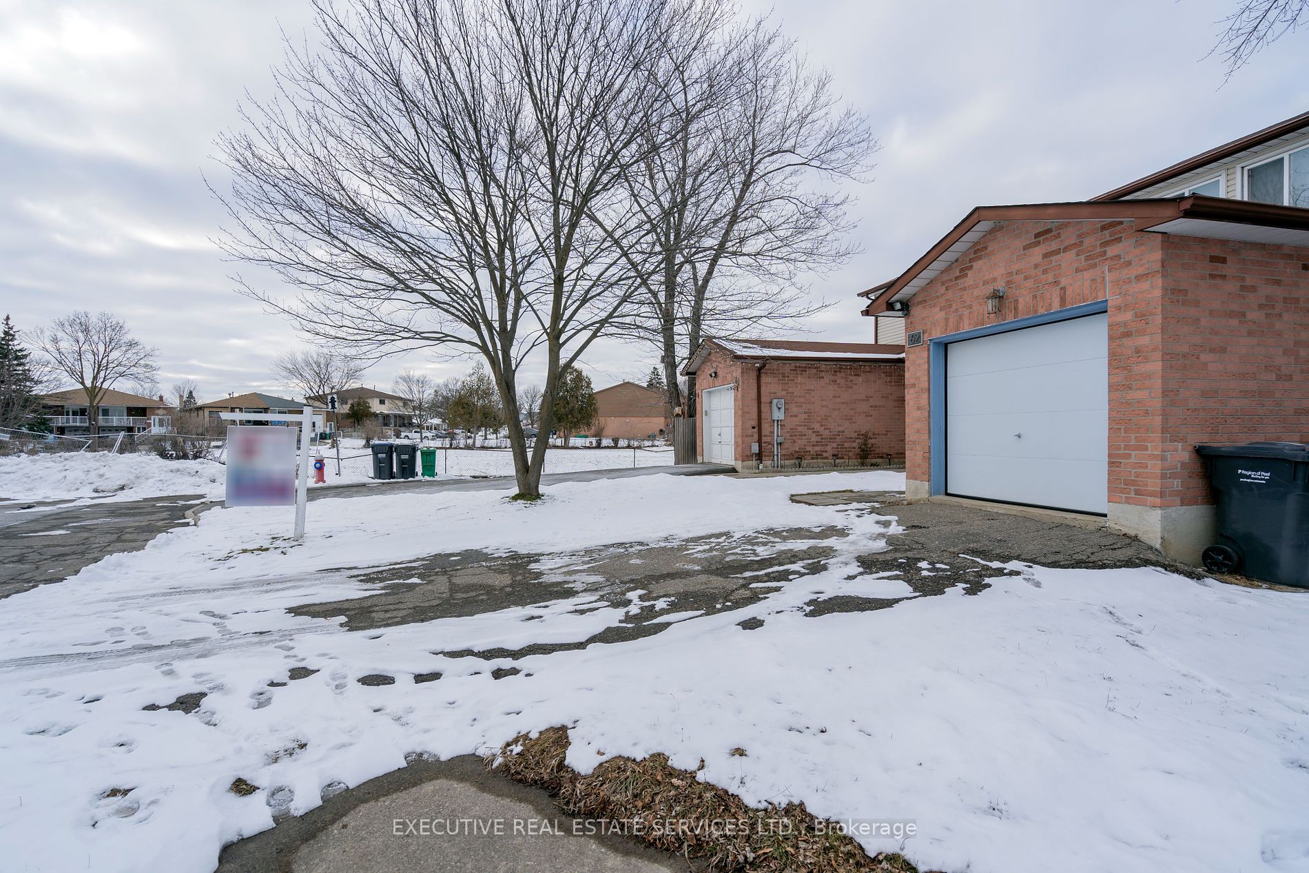 62 Bramhall Circ